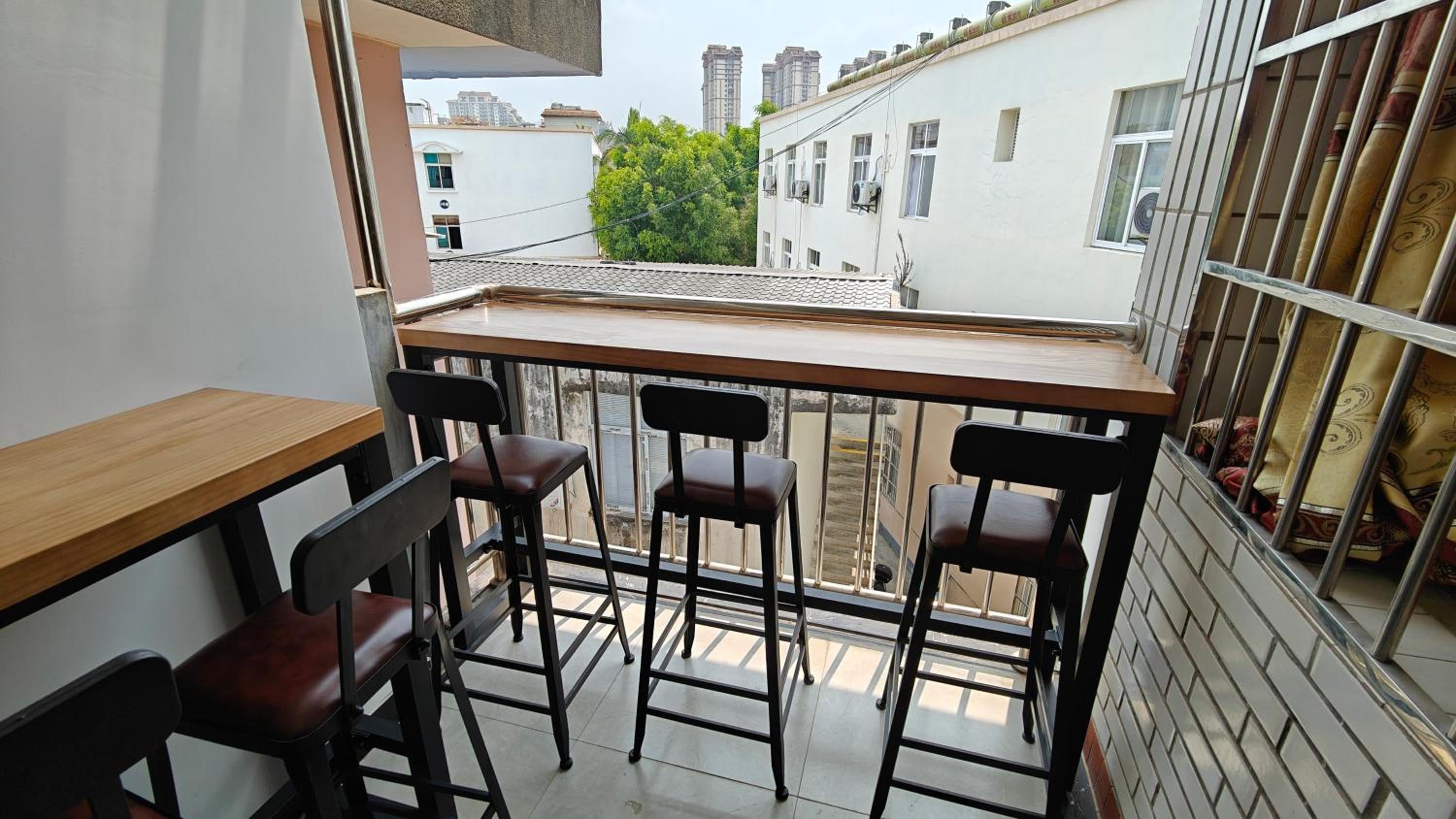 Slow Tune Space Backpacker Hostel