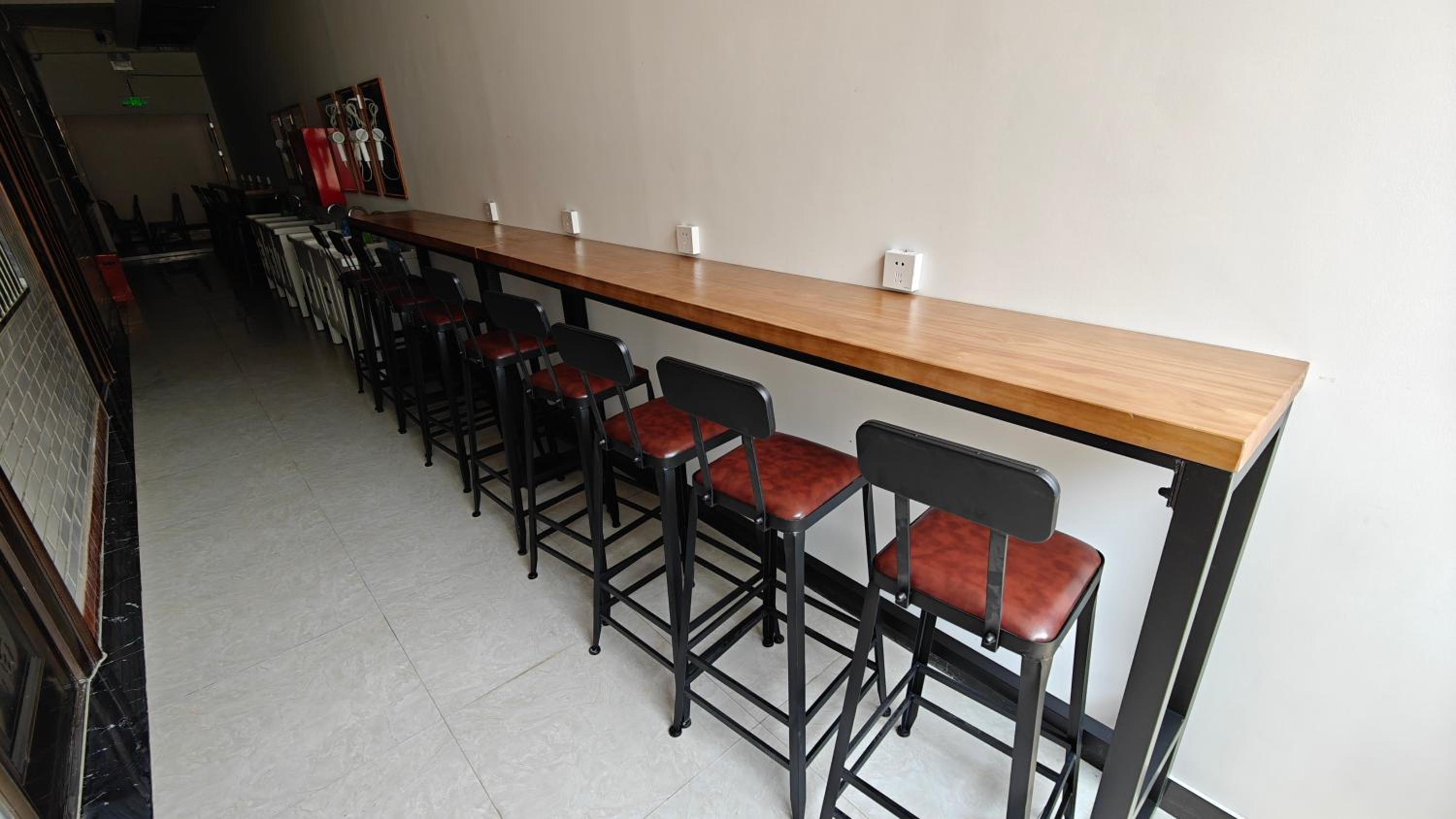 Slow Tune Space Backpacker Hostel