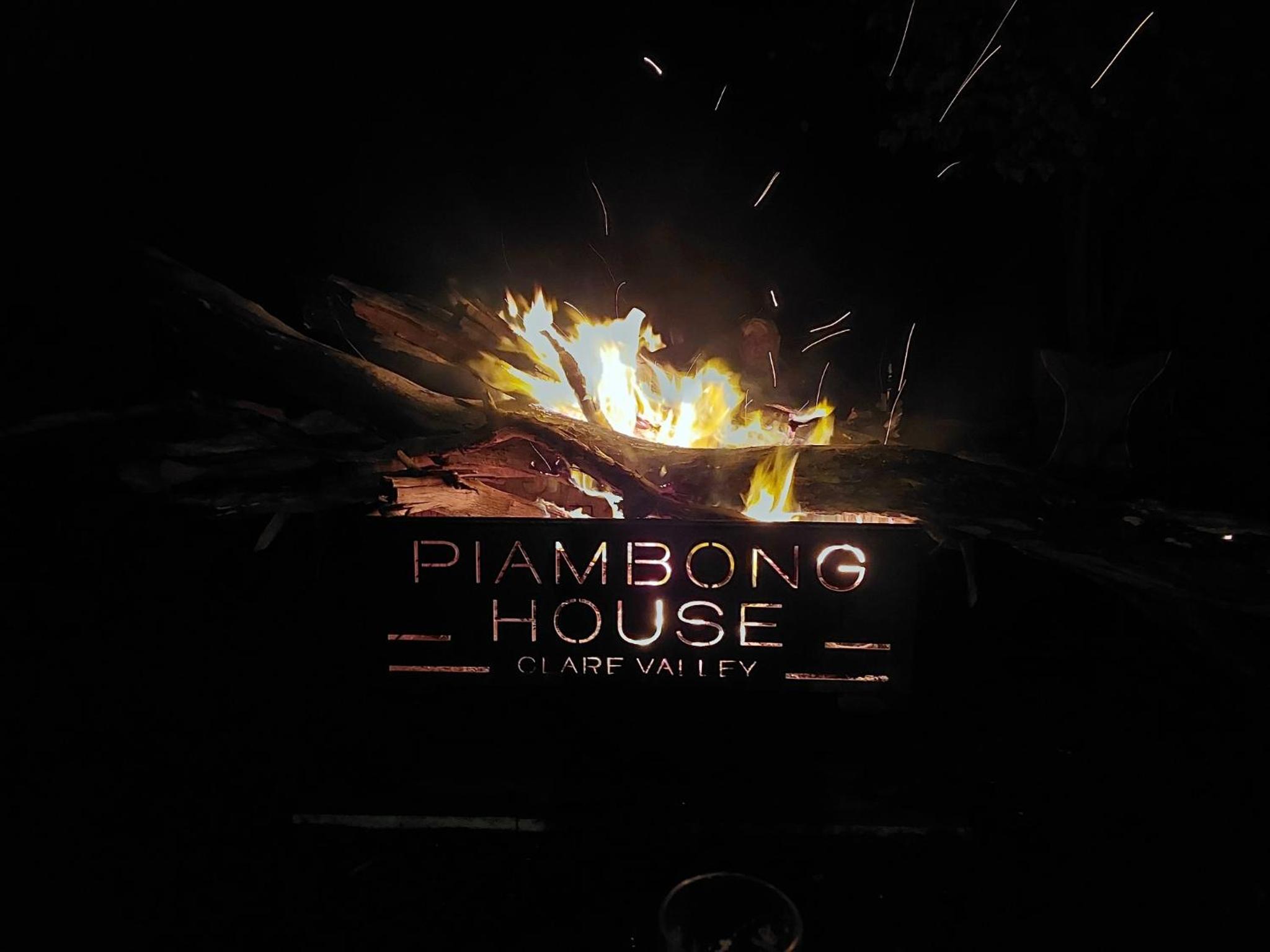 Piambong House