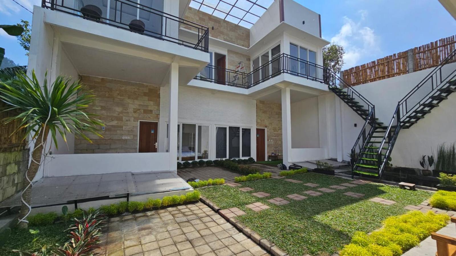 Cahaya 1 Guest House view 2