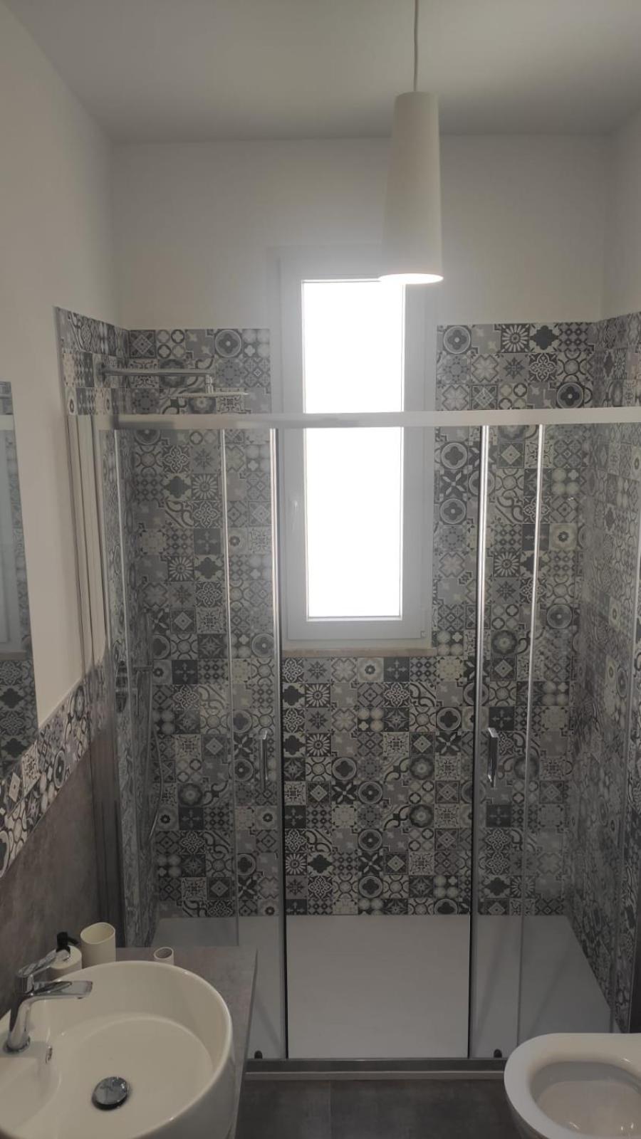 Silver House en Monopoli — bathroom