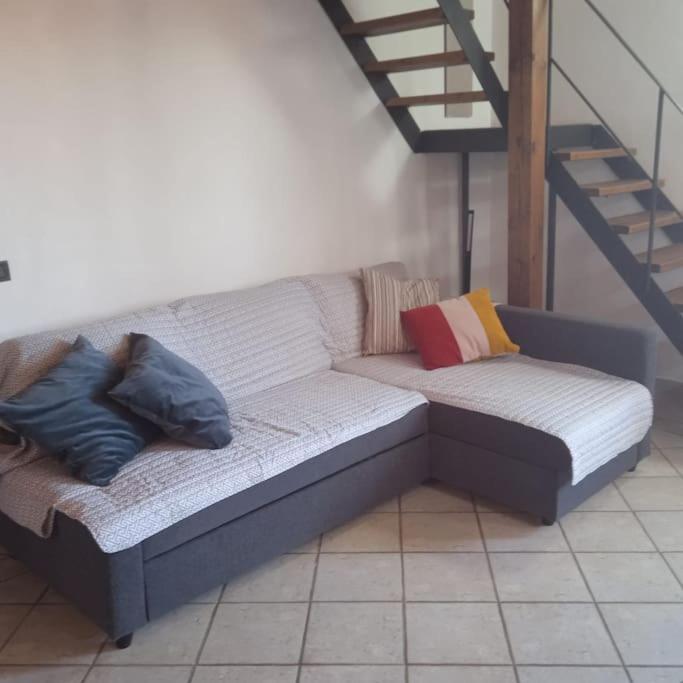 Piazza Bovio - Casa "Domi" con Aria condizionata nel Centro Storico