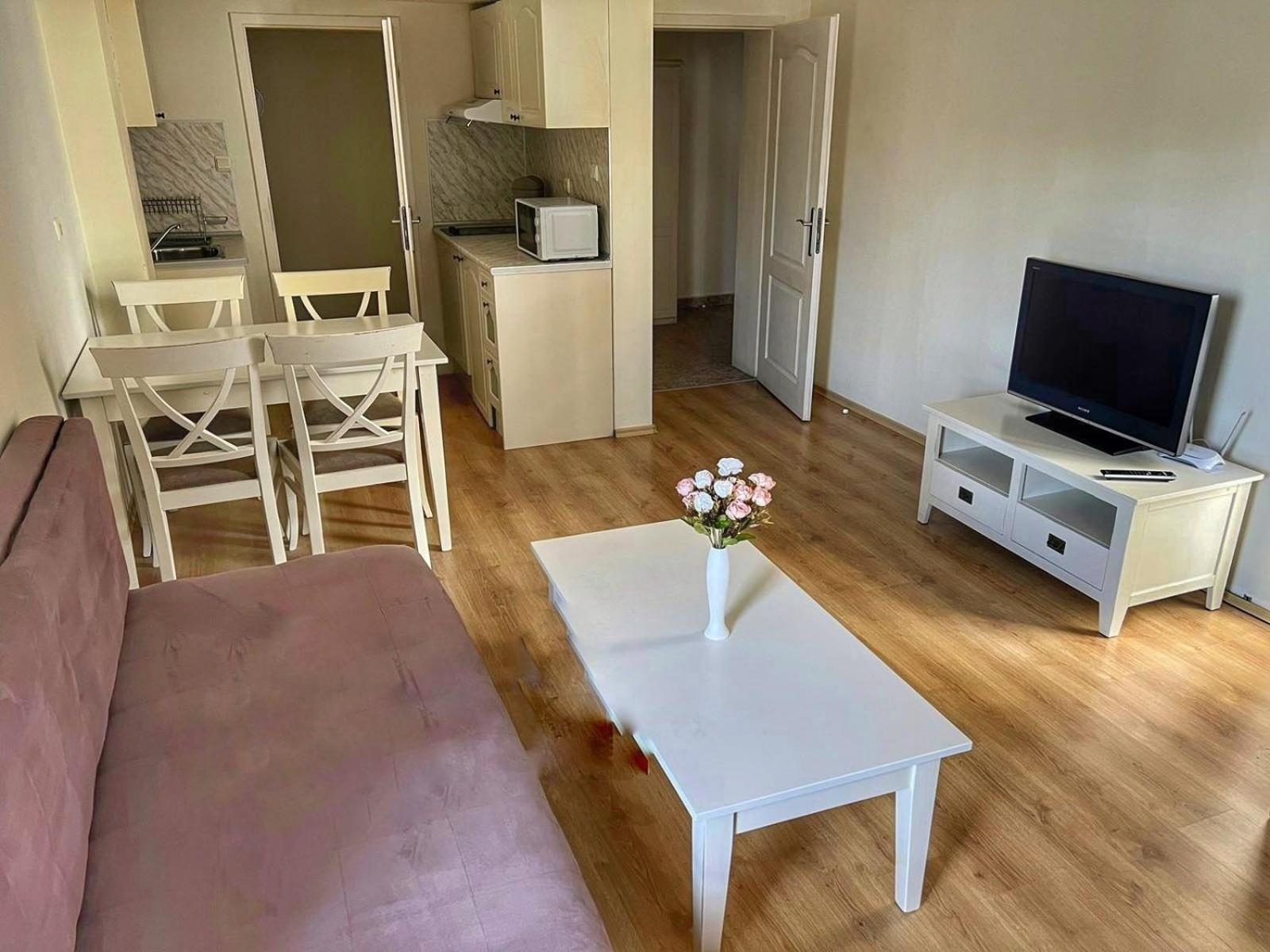 Cozy apartment Flores 2 bedrooms