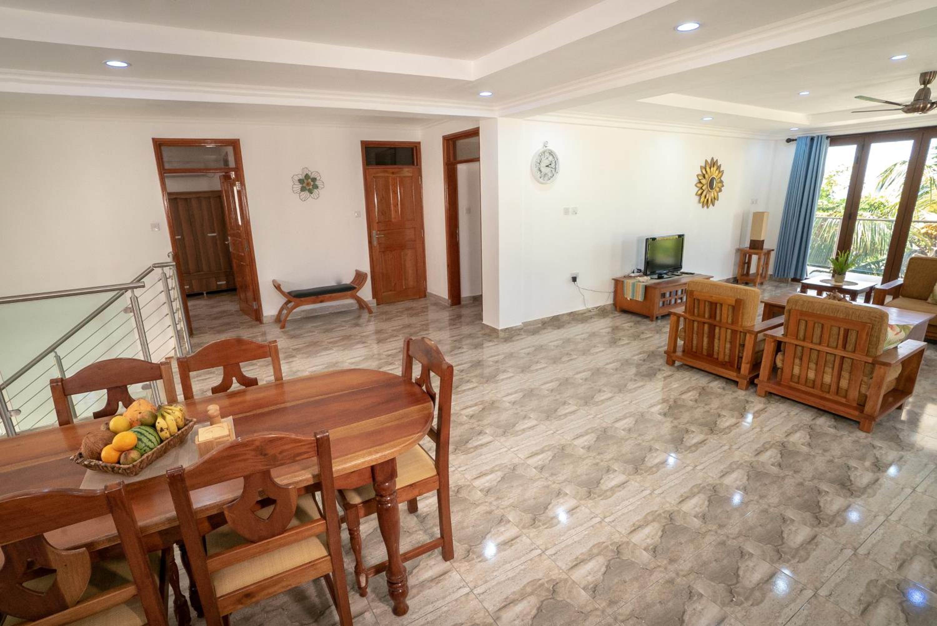 La Belle Residence Self Catering Accommodation photo 5