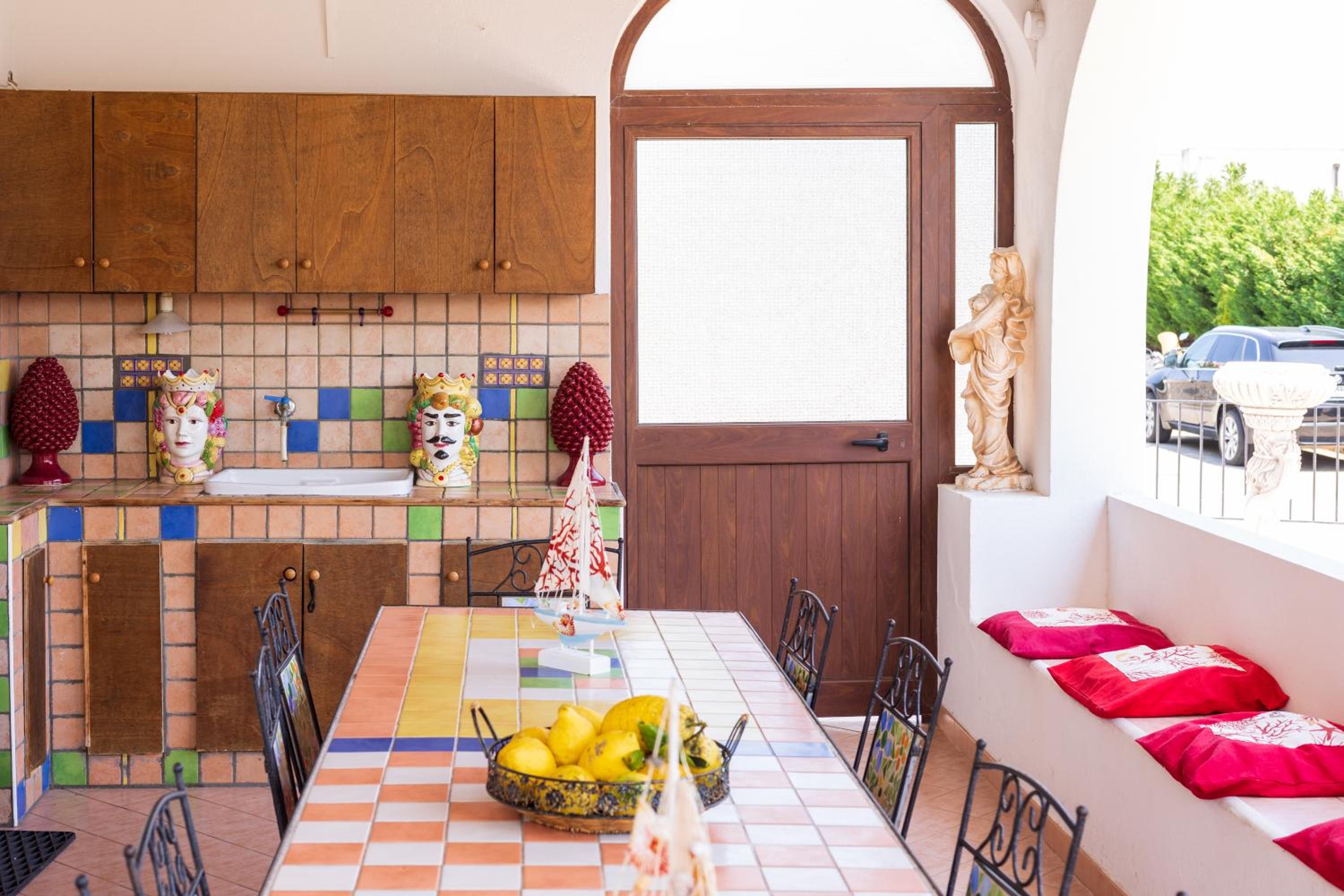 VILLA LORETTA LIPARI