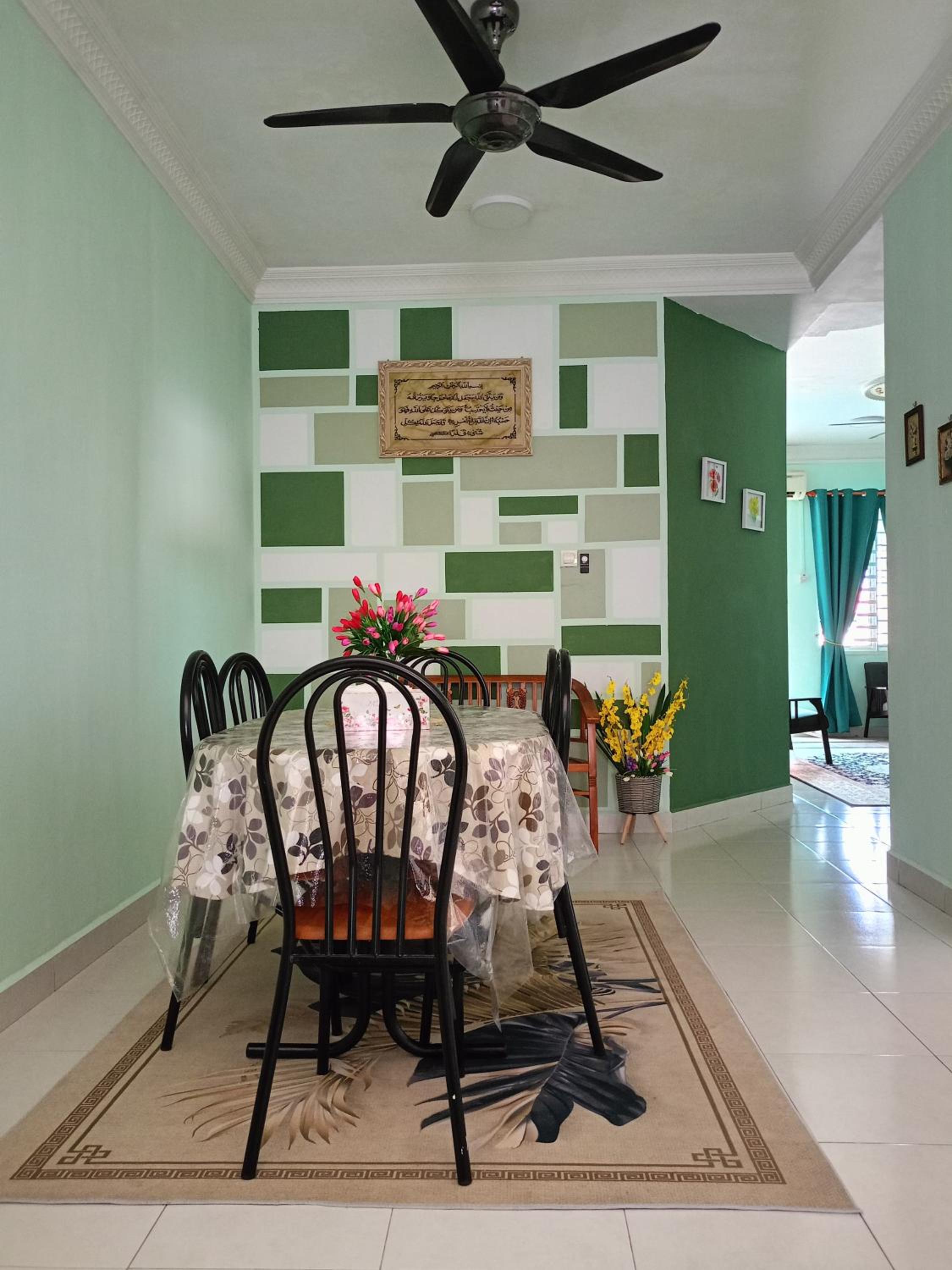 KLIA Sariani homestay