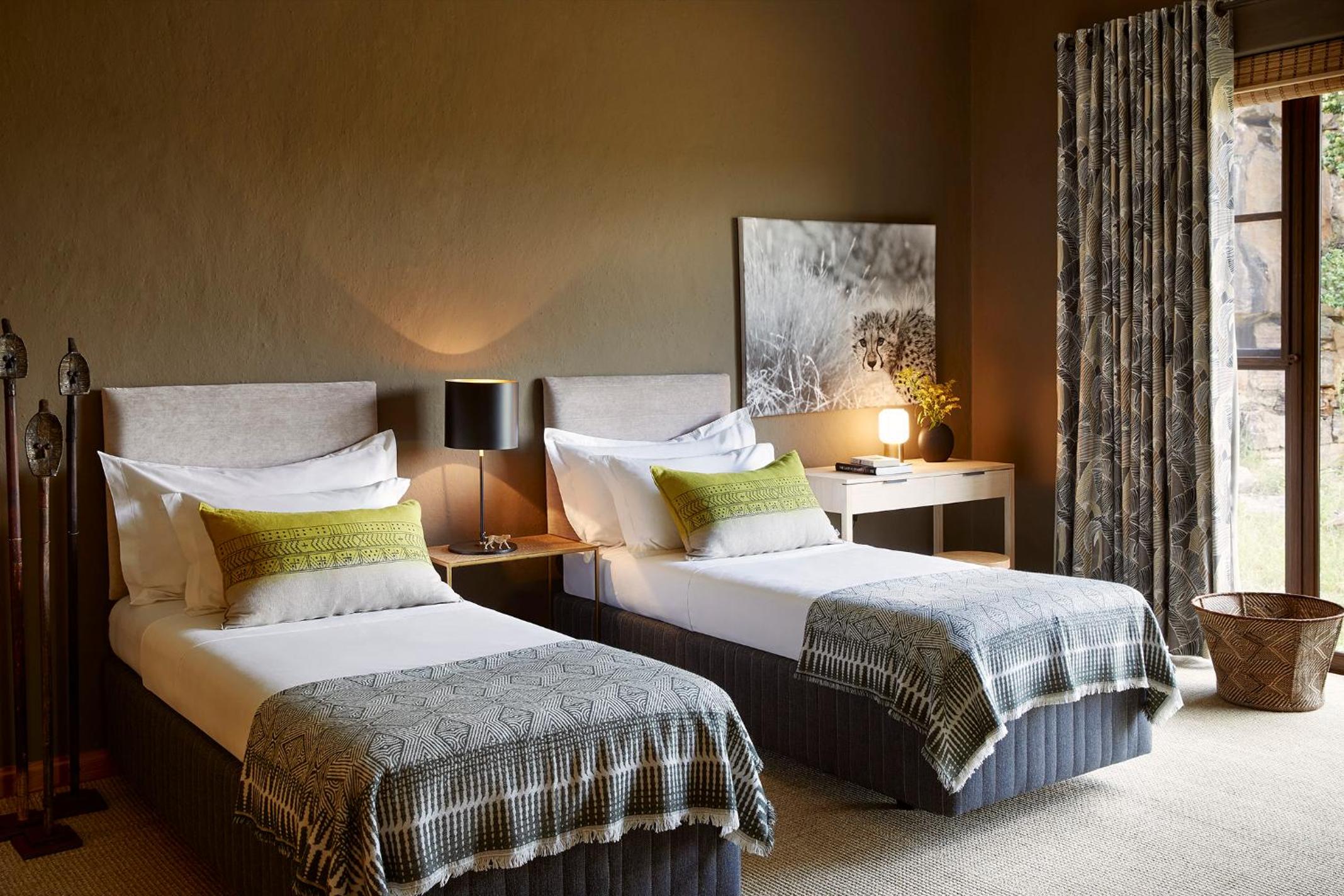 Moyela Safari Lodge
