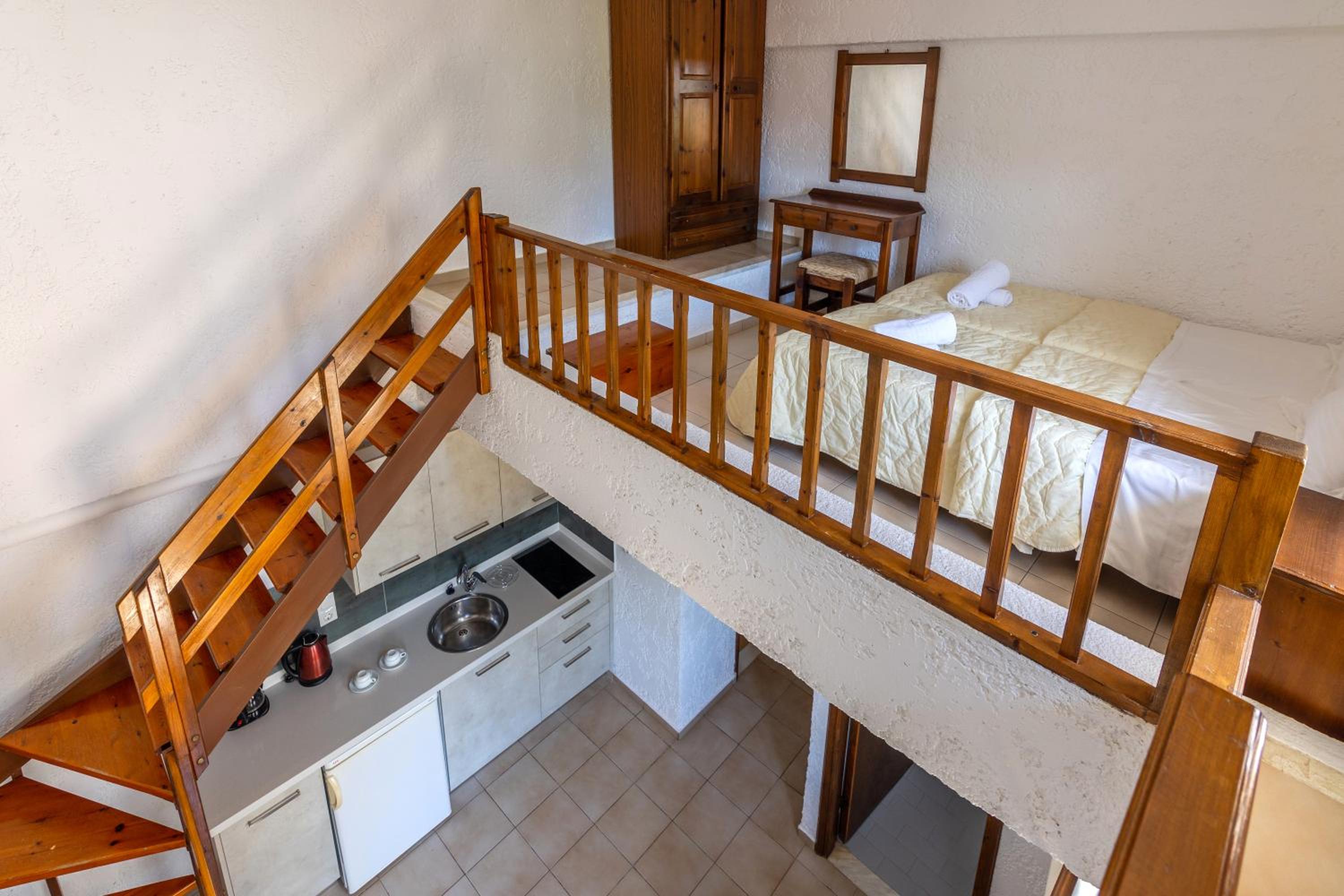 Joanna Apartments