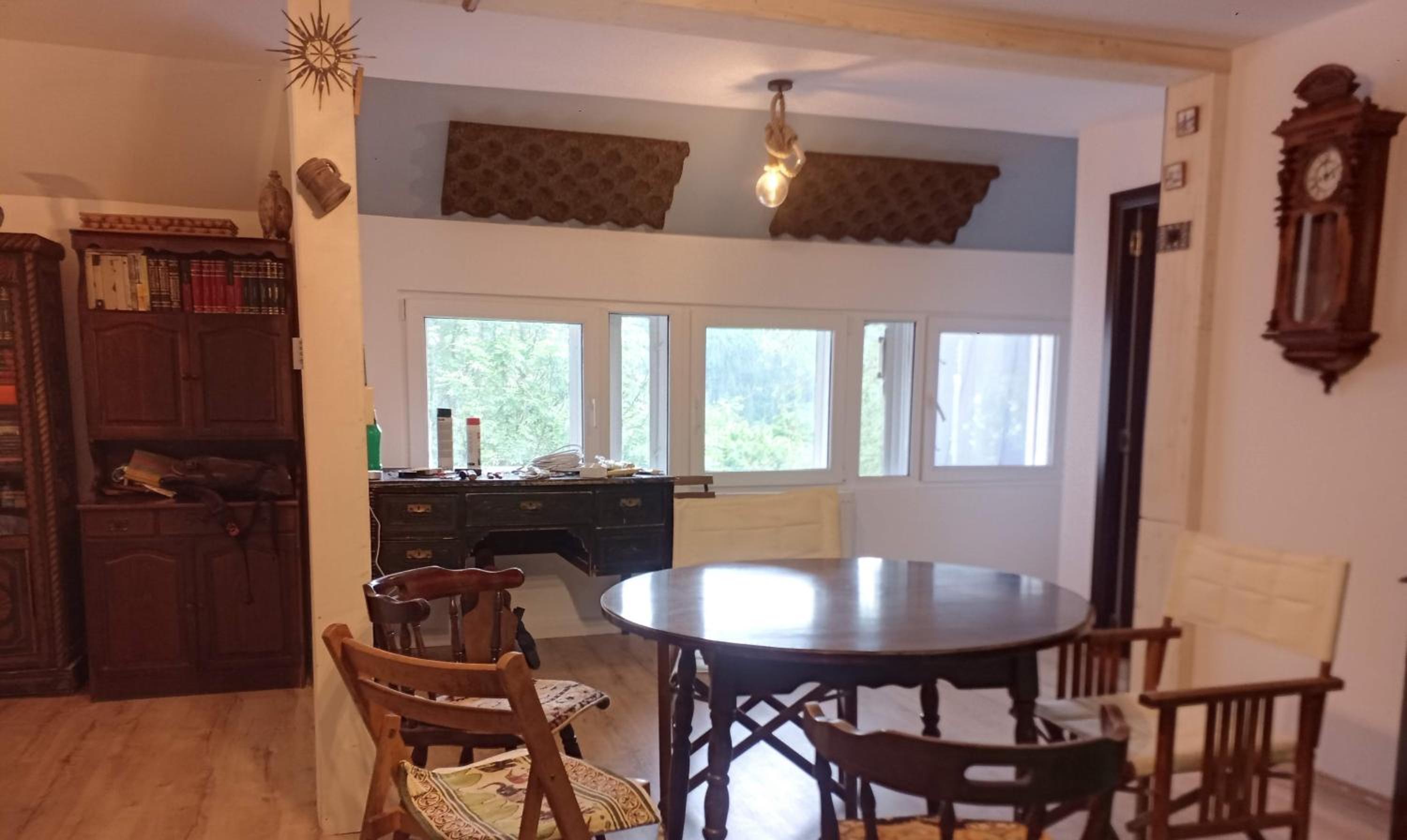 Mansarda veche - central, balcony, self check-in view 4