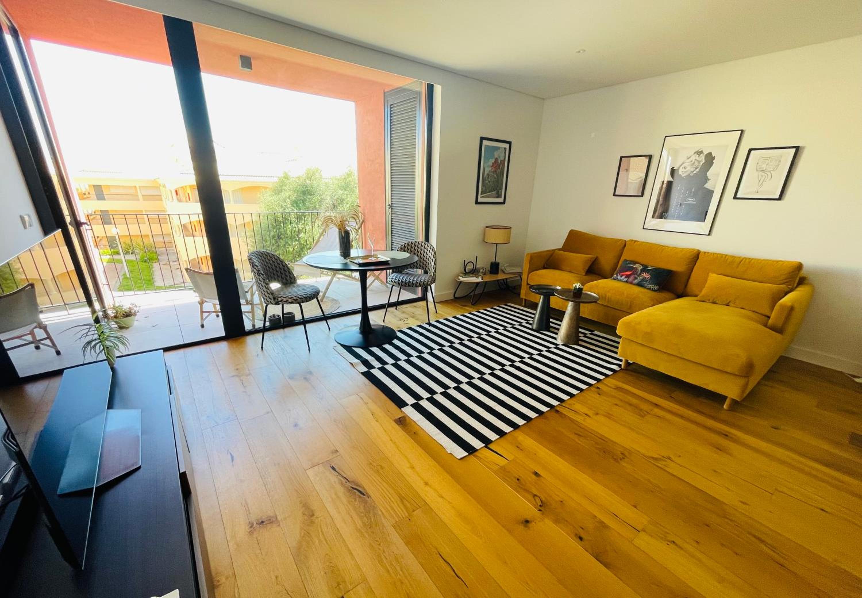 Beautiful modern design condo with swimming pool Vilamoura view 3