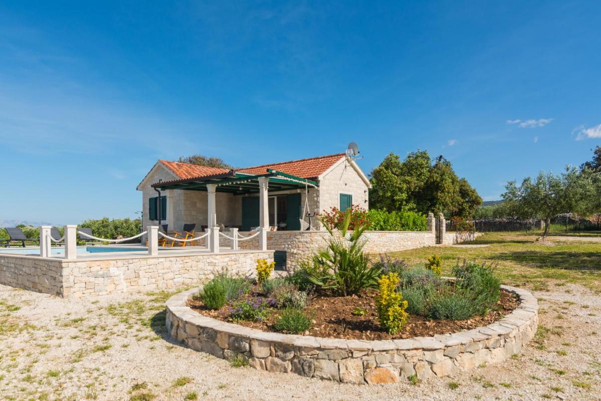 Holiday Home Blato view 4
