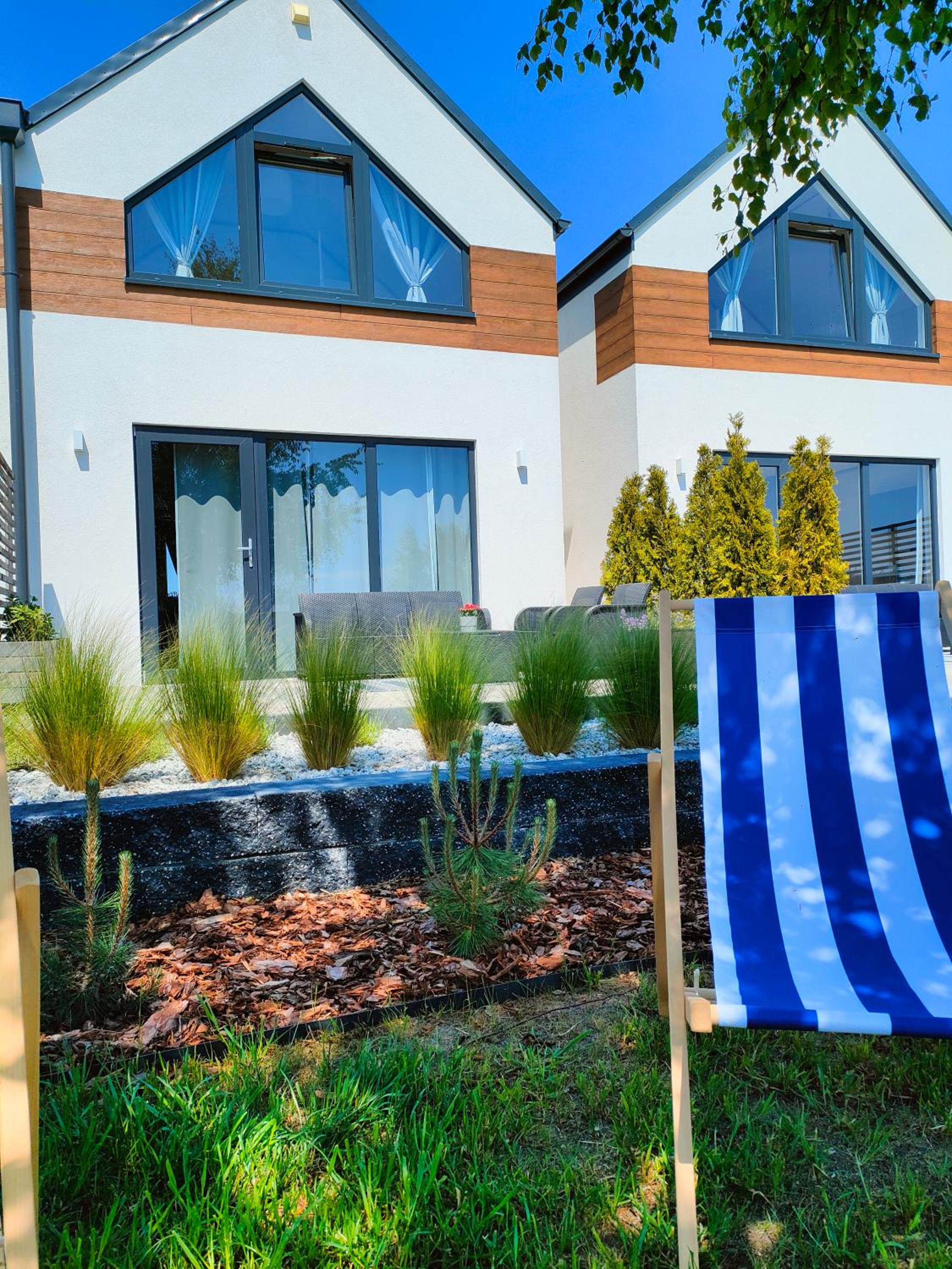 Słońce i Woda Domki Całoroczne, Podgrzewany Basen, Balia z jacuzzi, Klimatyzacja, Bezpłatny Parking