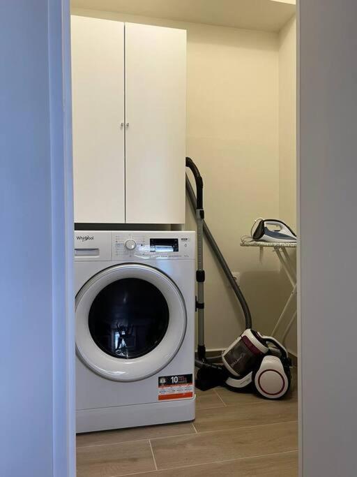 Minimal luxury 5BDR apt w/terrace AcropolisView photo 2