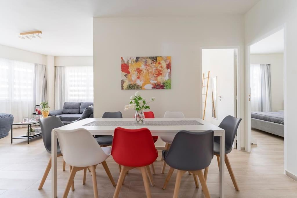Minimal luxury 5BDR apt w/terrace AcropolisView