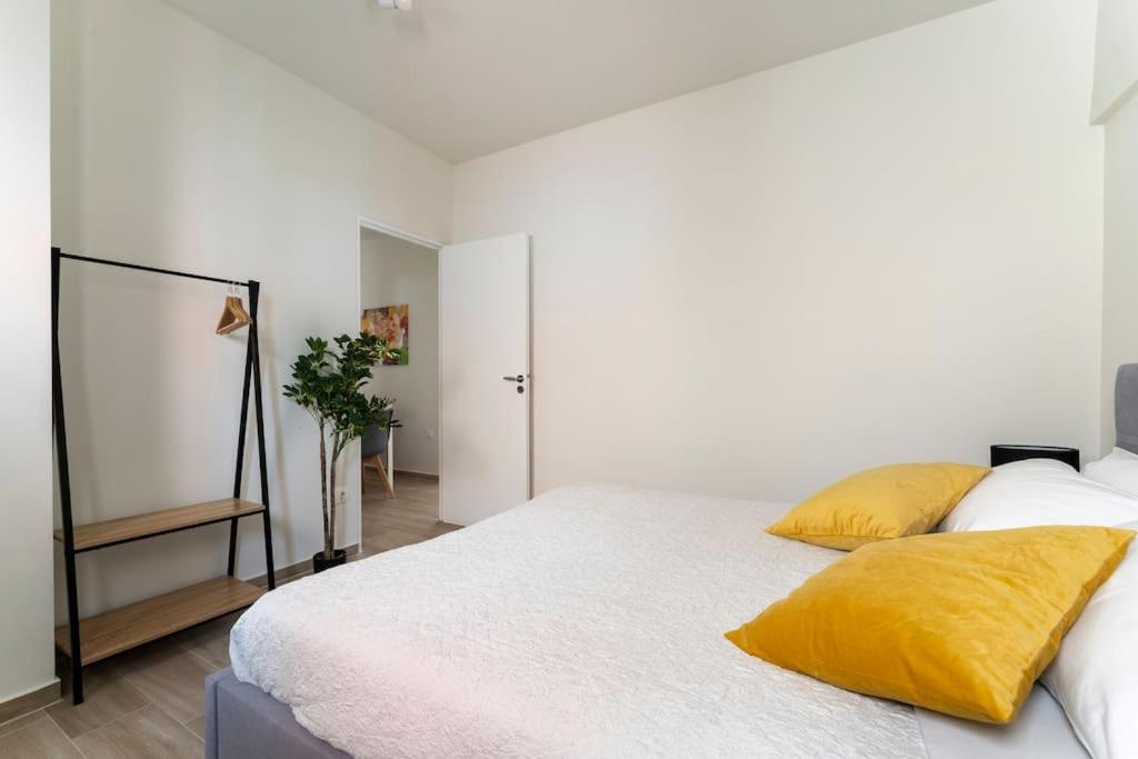 Minimal luxury 5BDR apt w/terrace AcropolisView