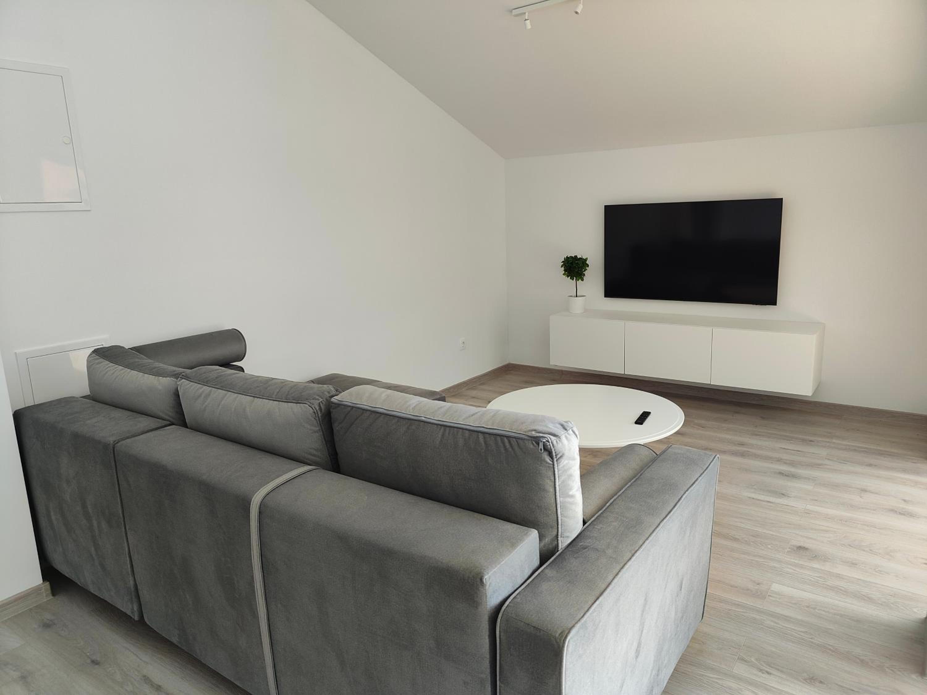 Eva Apartment 2 view 3