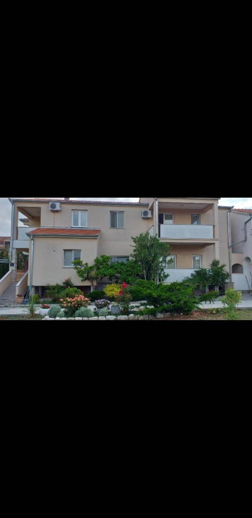 Apartments Golić