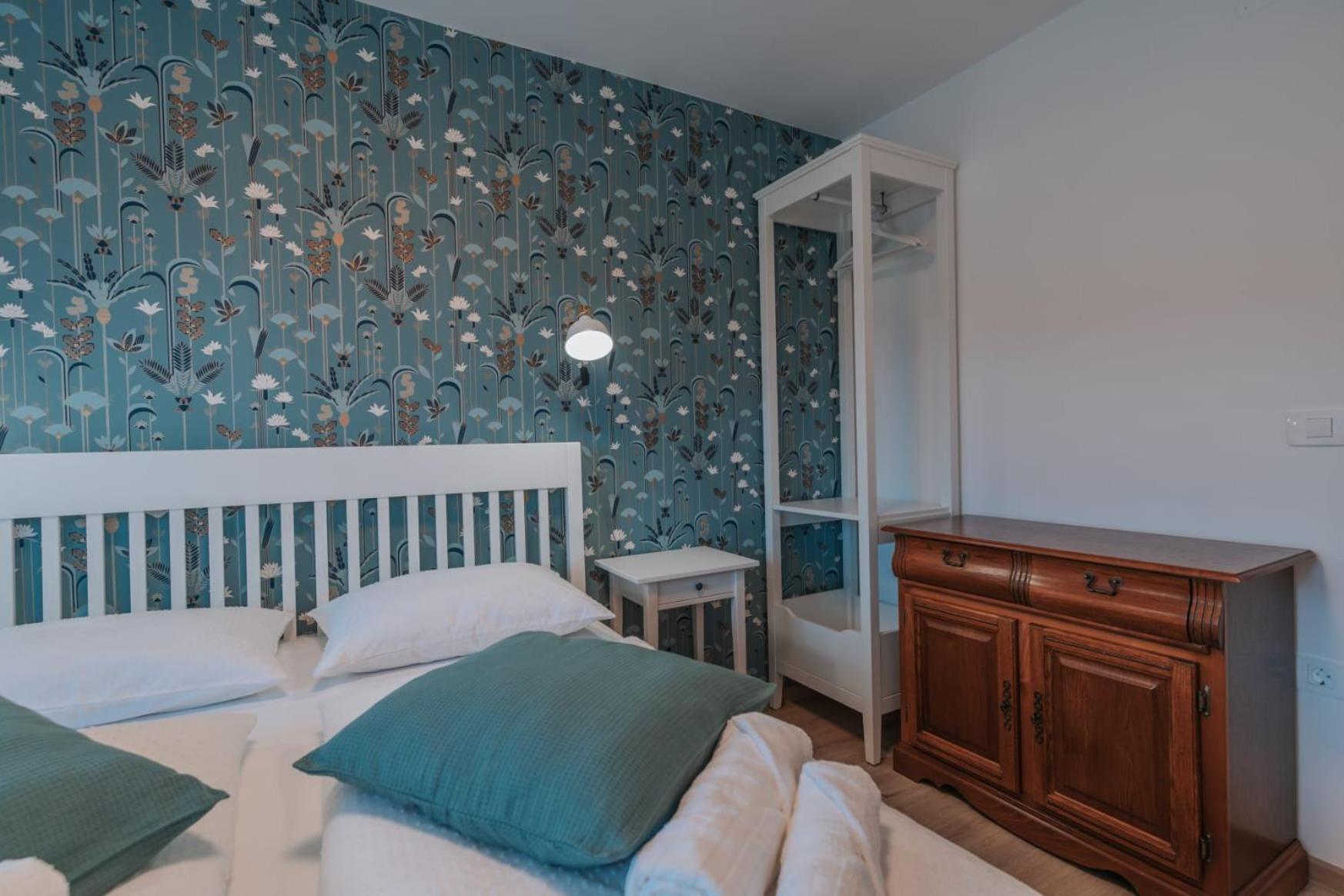 APARTMA LAMBERGER
