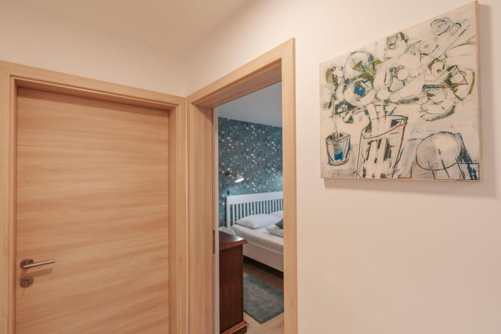 APARTMA LAMBERGER