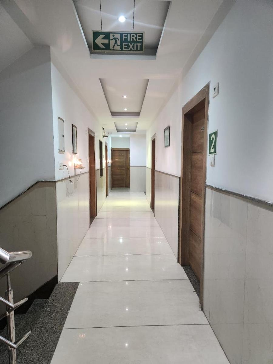 hotel reception