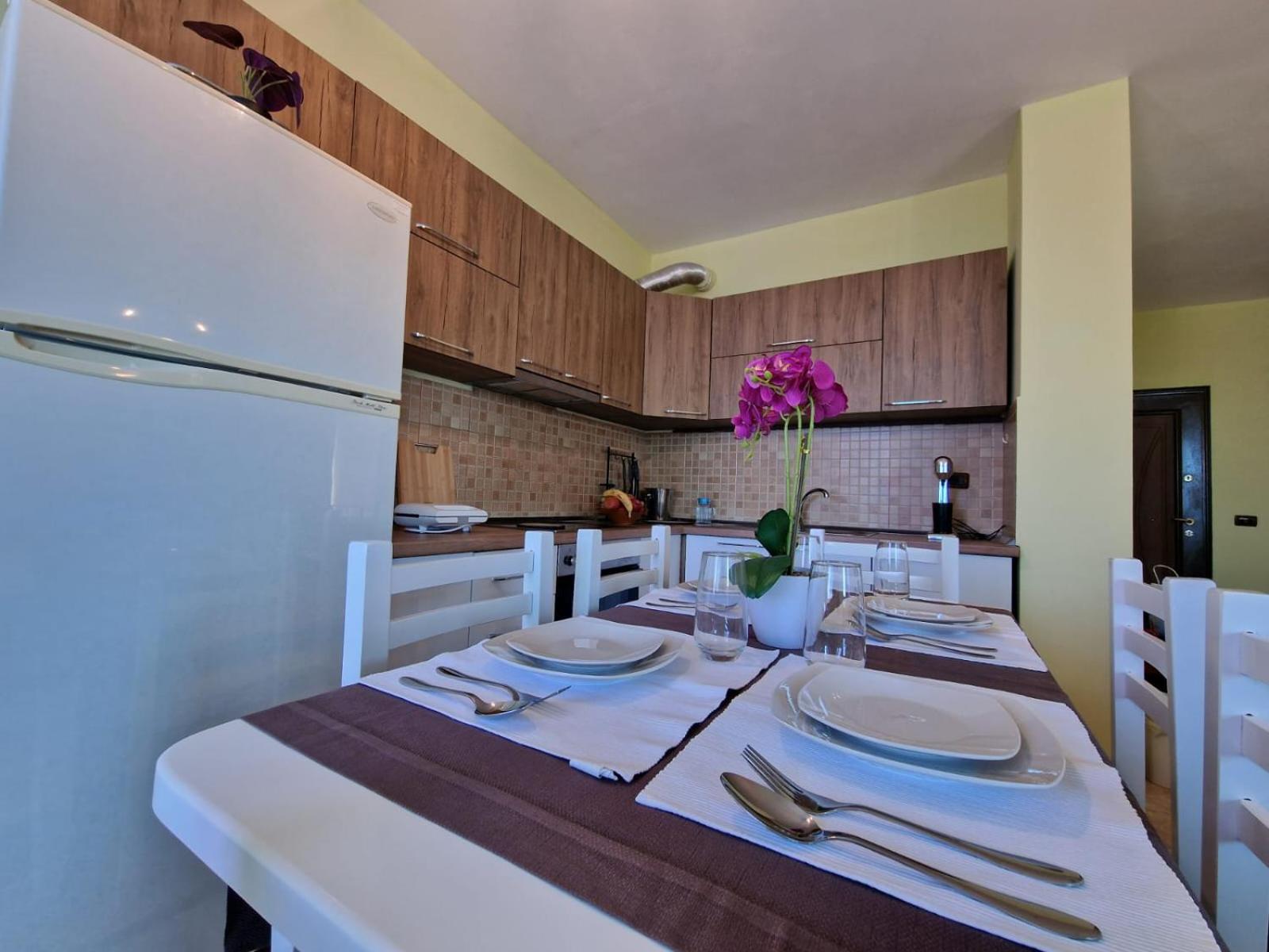 Donel Apartment