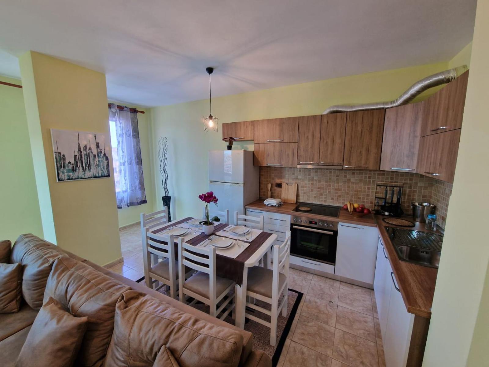 Donel Apartment