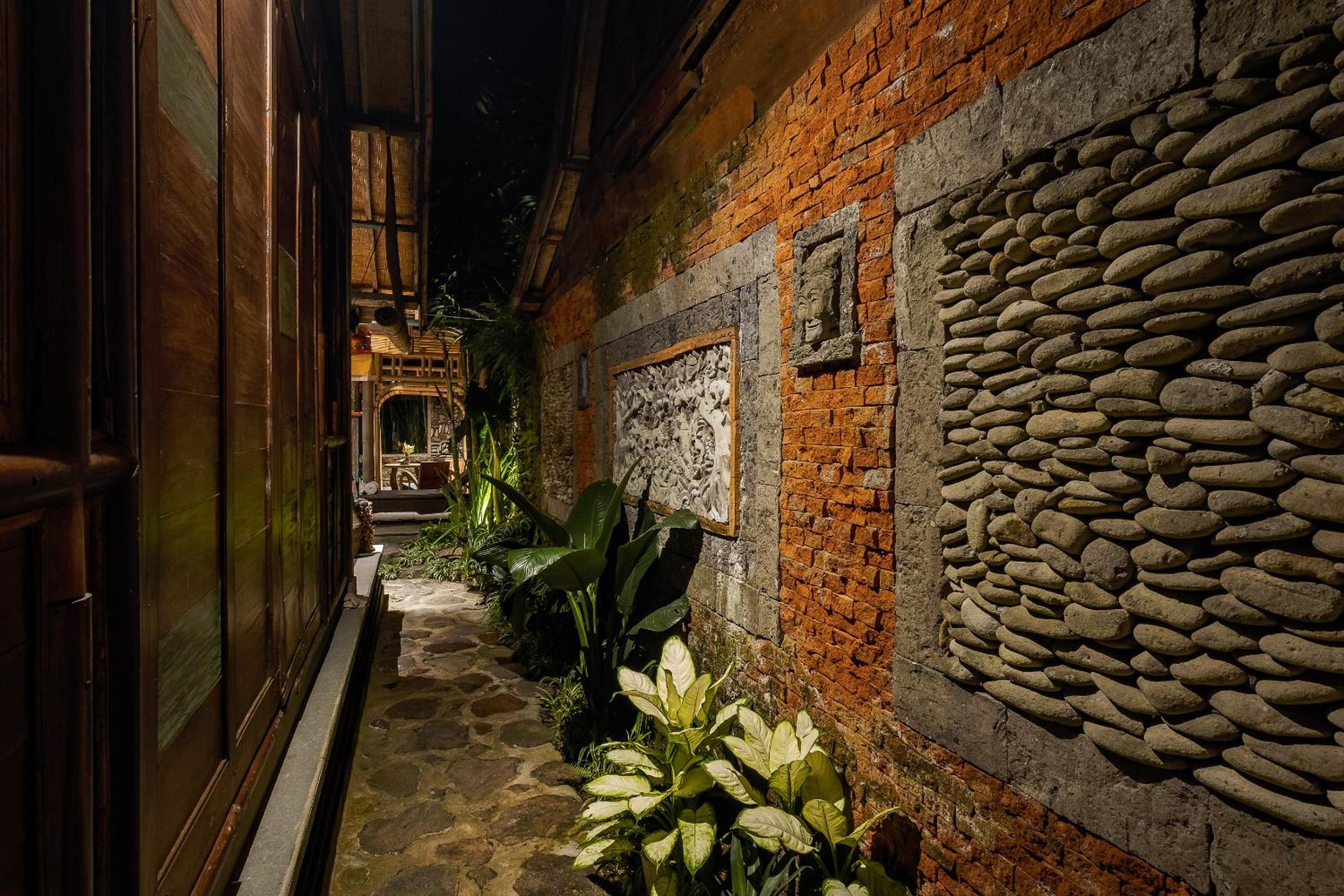 Roshan Ubud Villa view 3