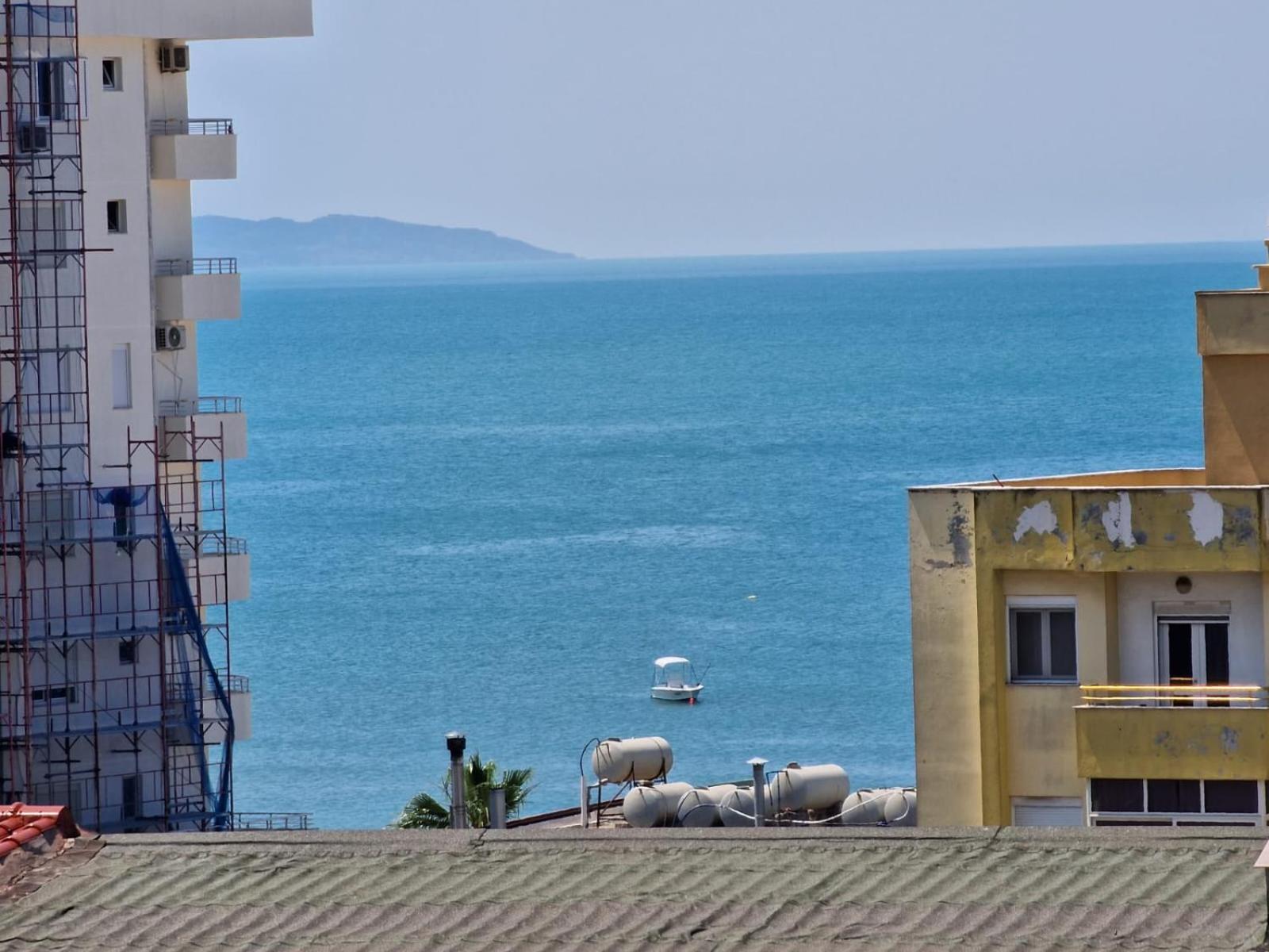 Donel Apartment