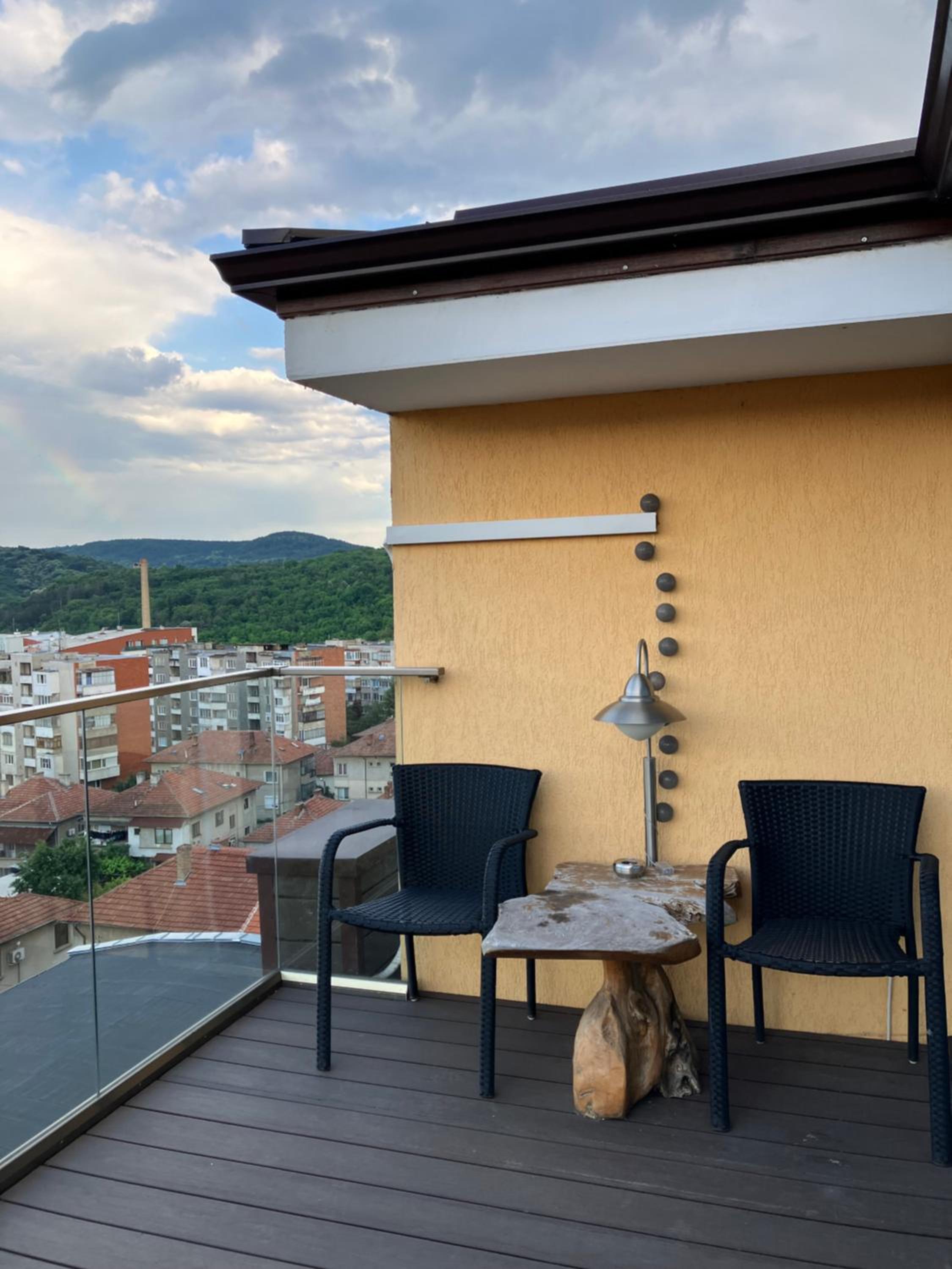 Tarnovo Studios City Center