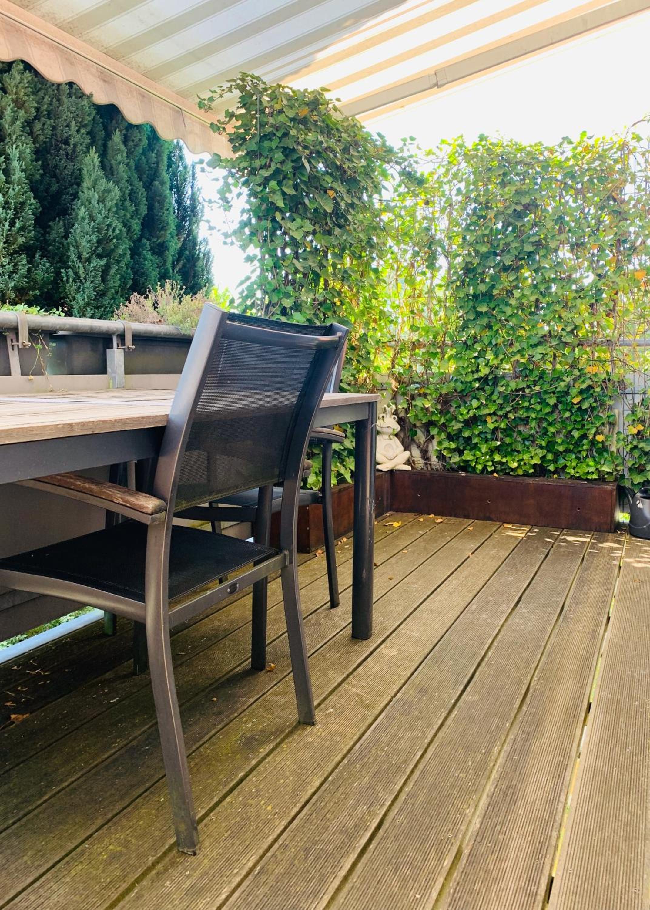 SEEMOMENTE 3-Zimmer Apartment Friedrichshafen Messe Airport Balkon Parkplatz