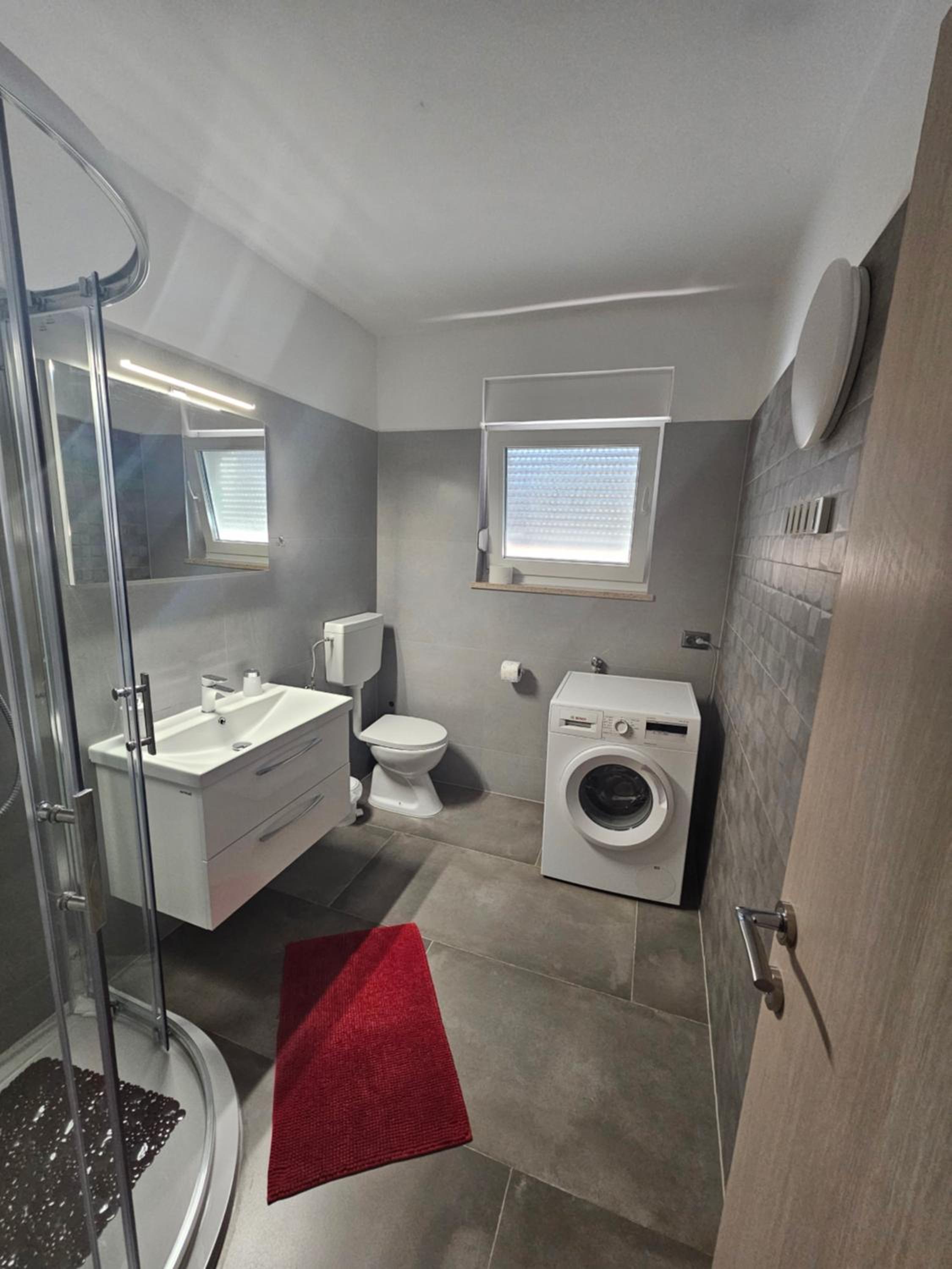 Apartmani Viktorija view 2