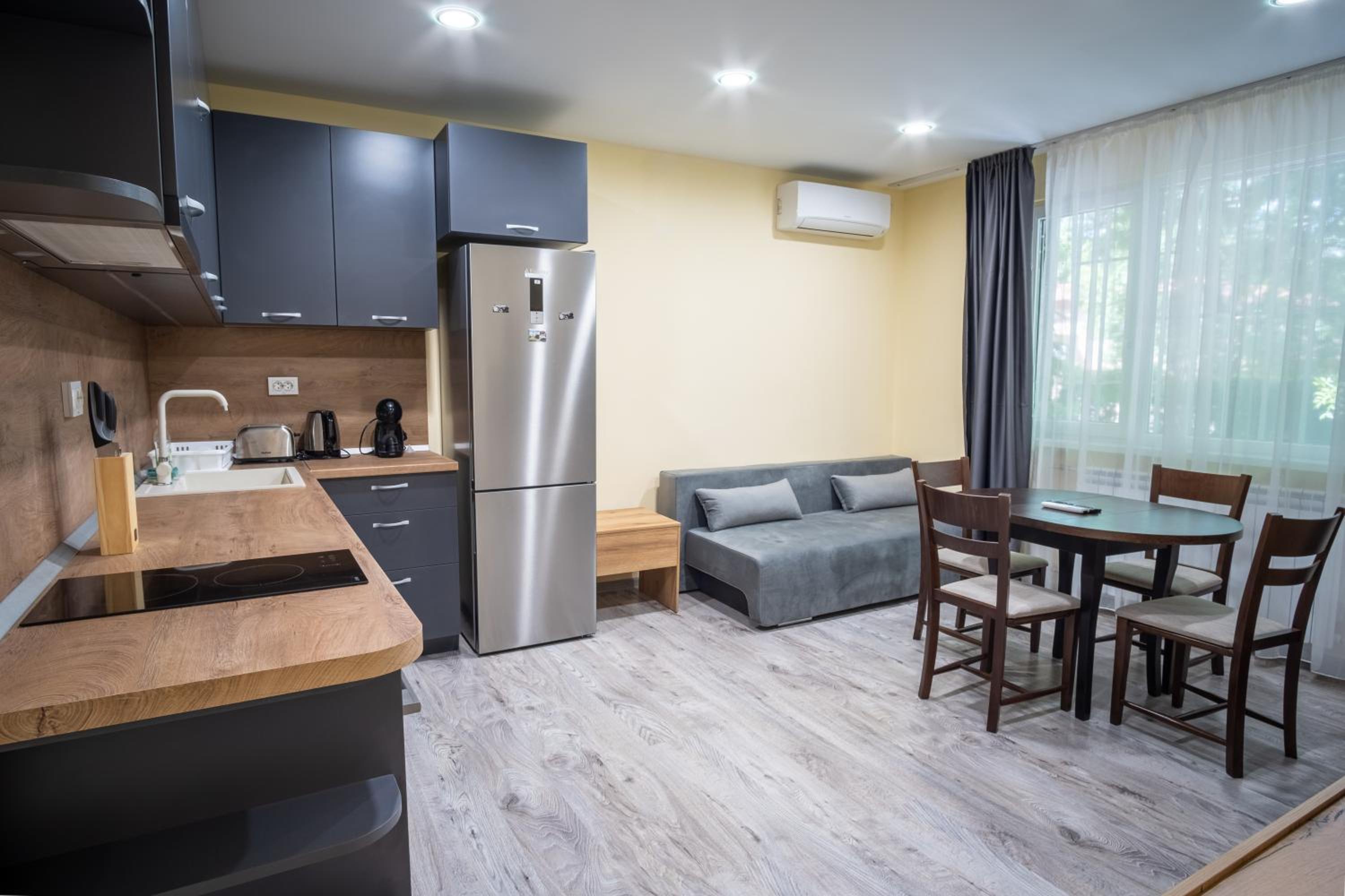 Apartment Yana