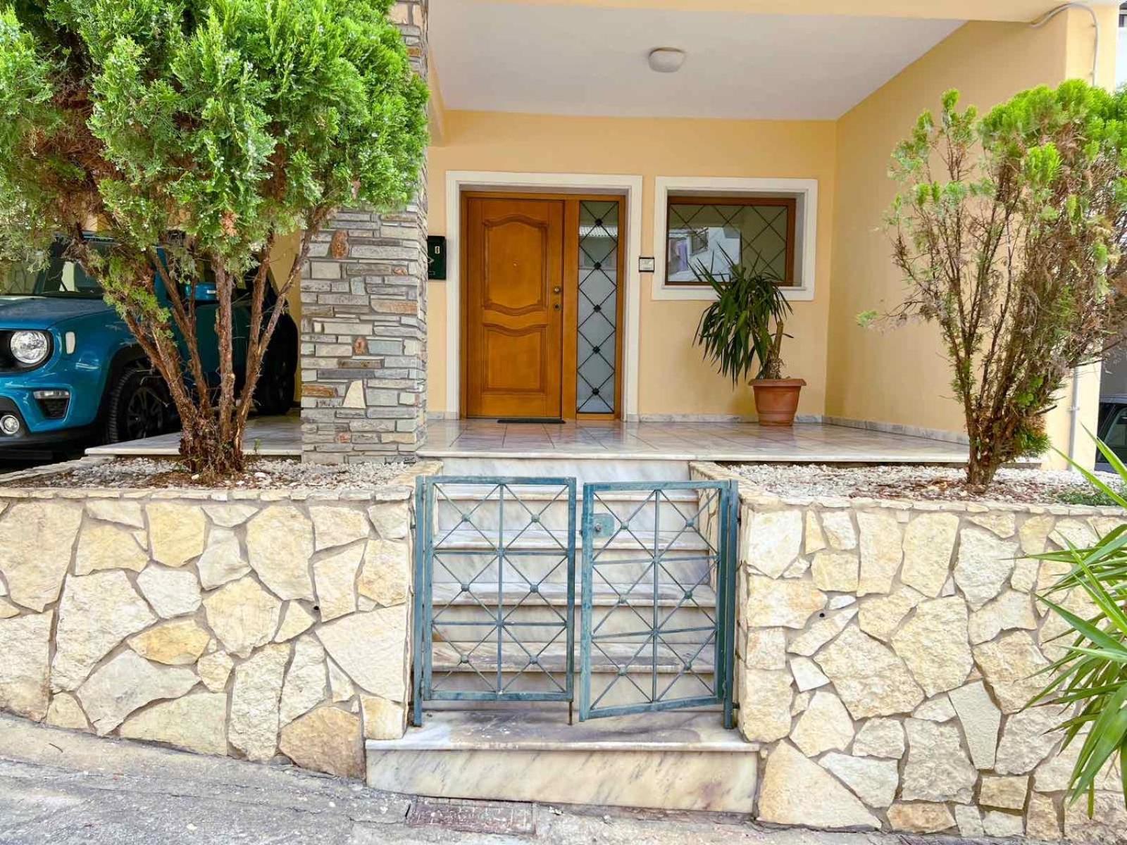 Hotel Down town villa Kavala - Image 1