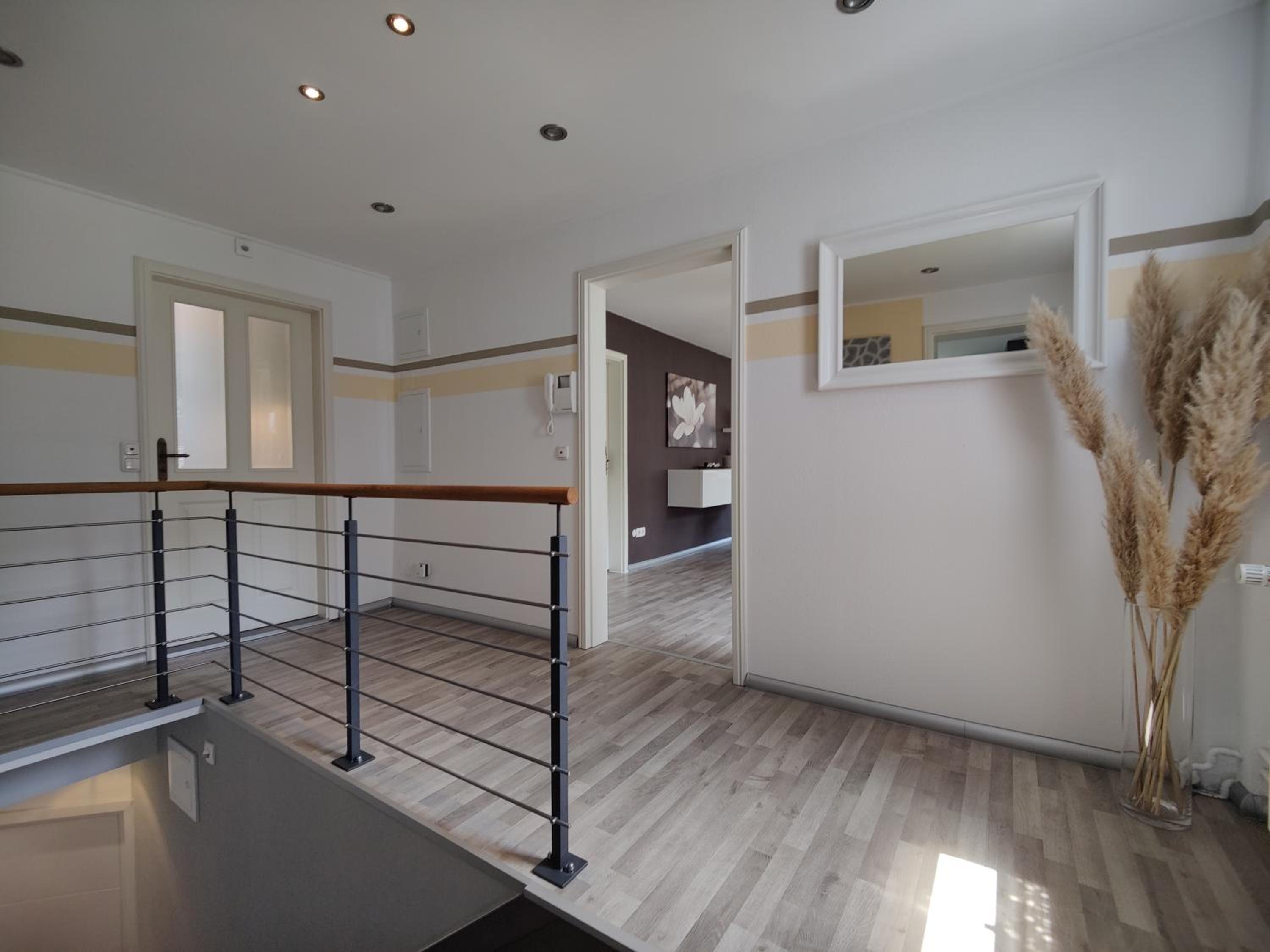 Ferienhaus Villa Adelsberg mit Dachterrasse in Zentraler Lage für bis zu 10 Personen