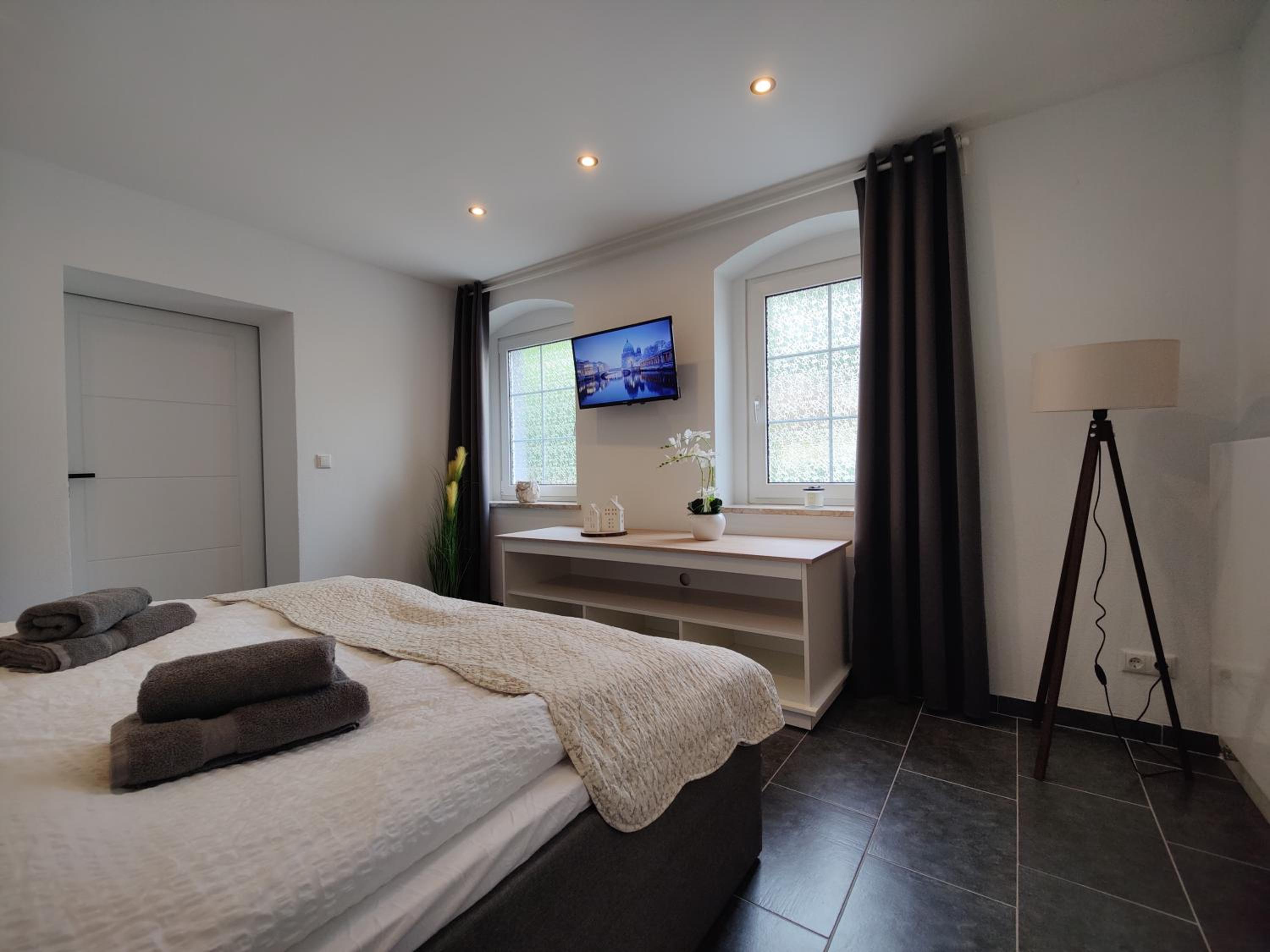 Ferienhaus Villa Adelsberg mit Dachterrasse in Zentraler Lage für bis zu 10 Personen
