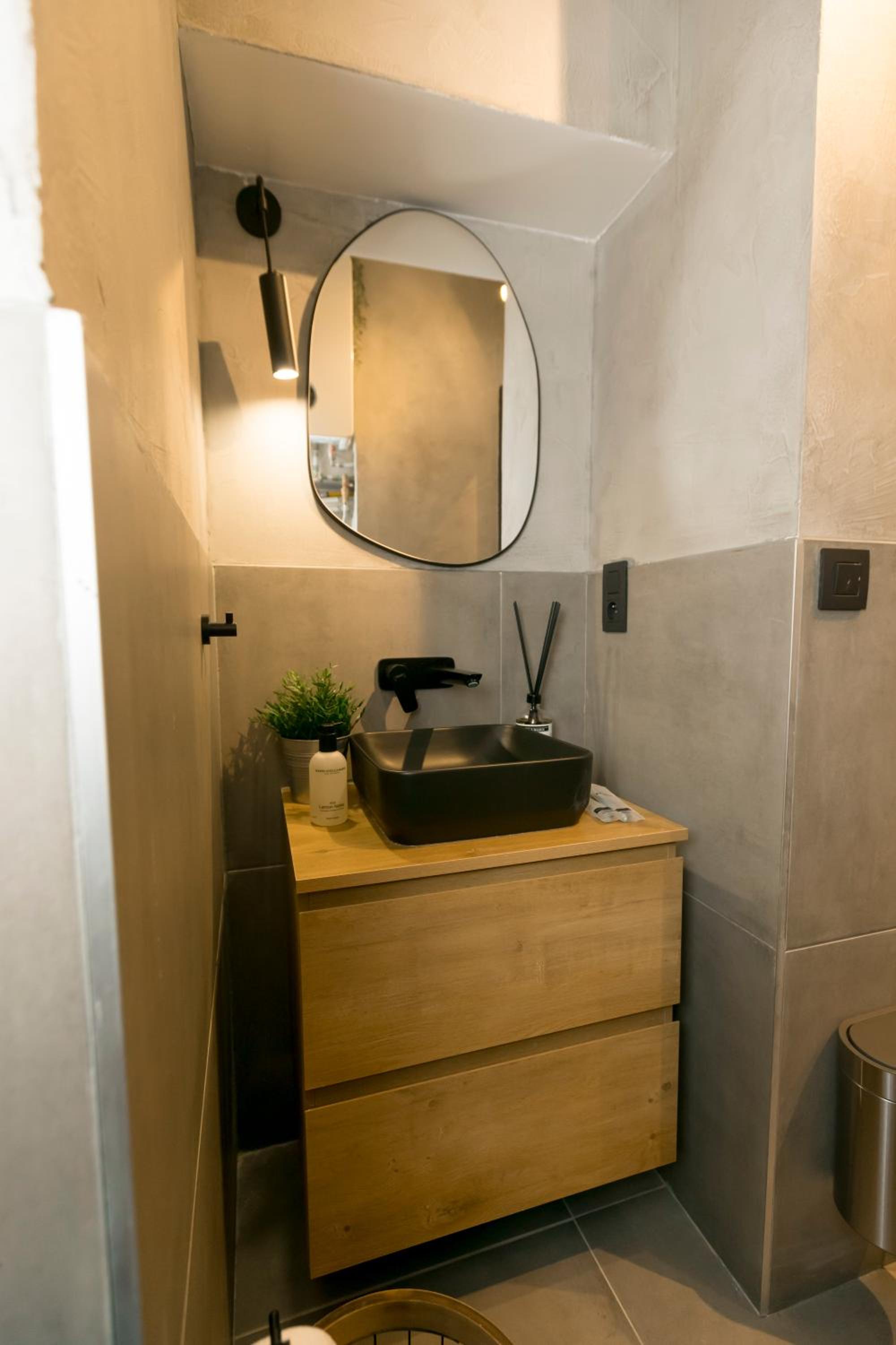 Golden Dove Luxury Aparts