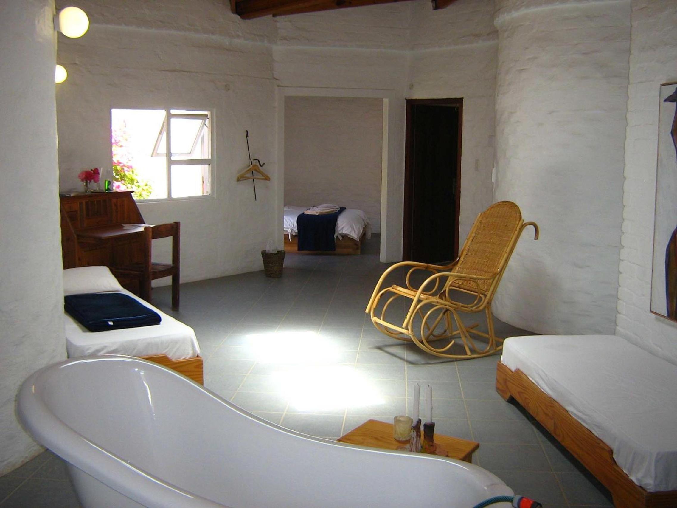 Alternative Space B & B