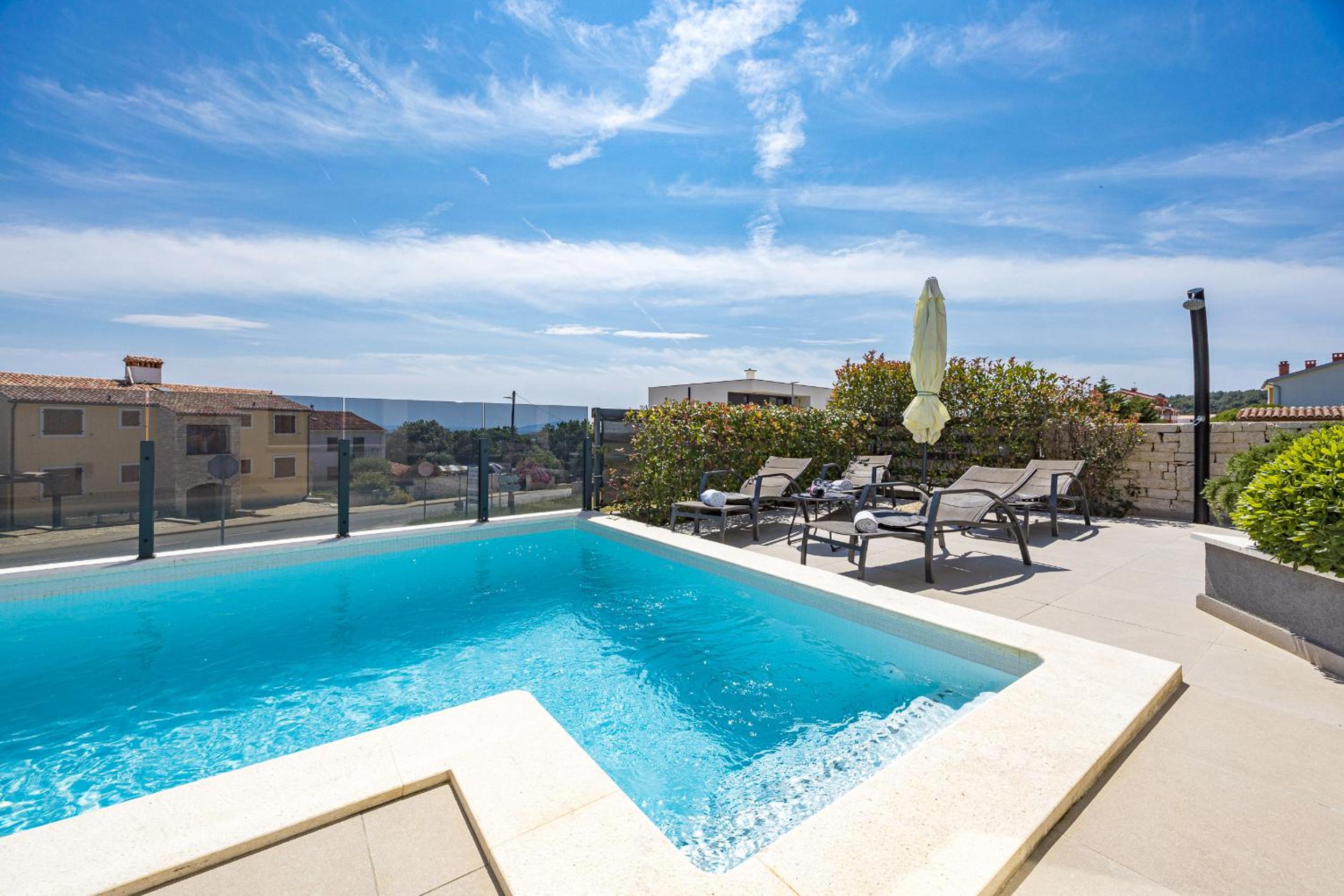 Villa Val Di Bora - Moderne 4 Sterne Ferienvilla mit Pool, Meerblick, Grill view 5