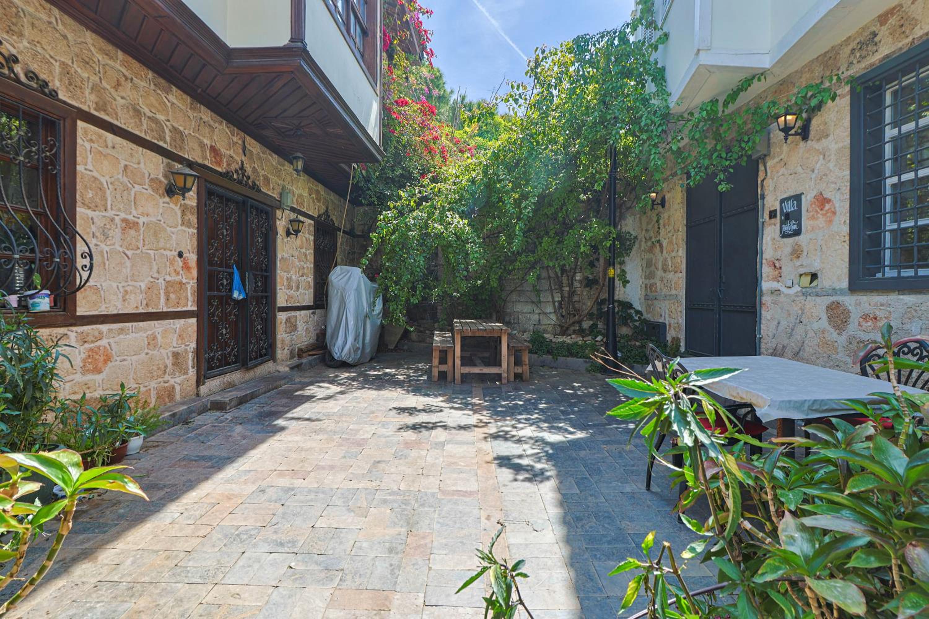 Villa ANATOLIAN