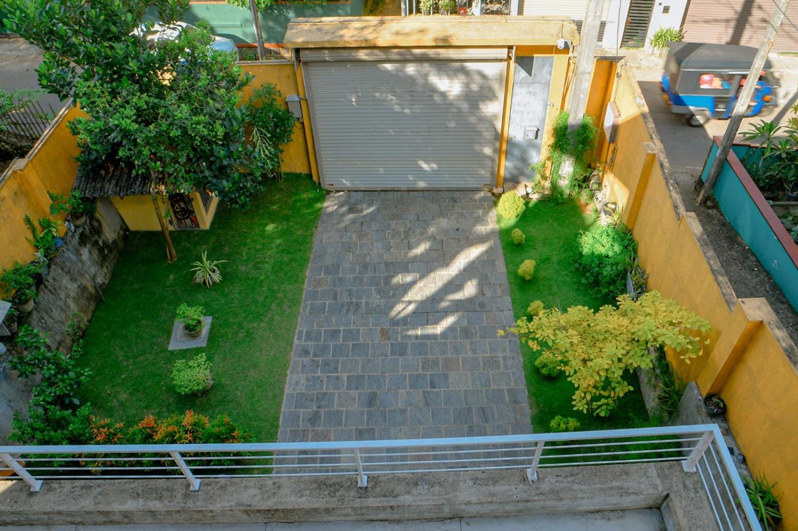 The Fort Apartment - Galle