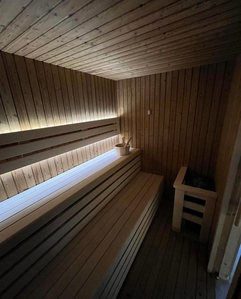 Impressive Wellness & Spa view 4