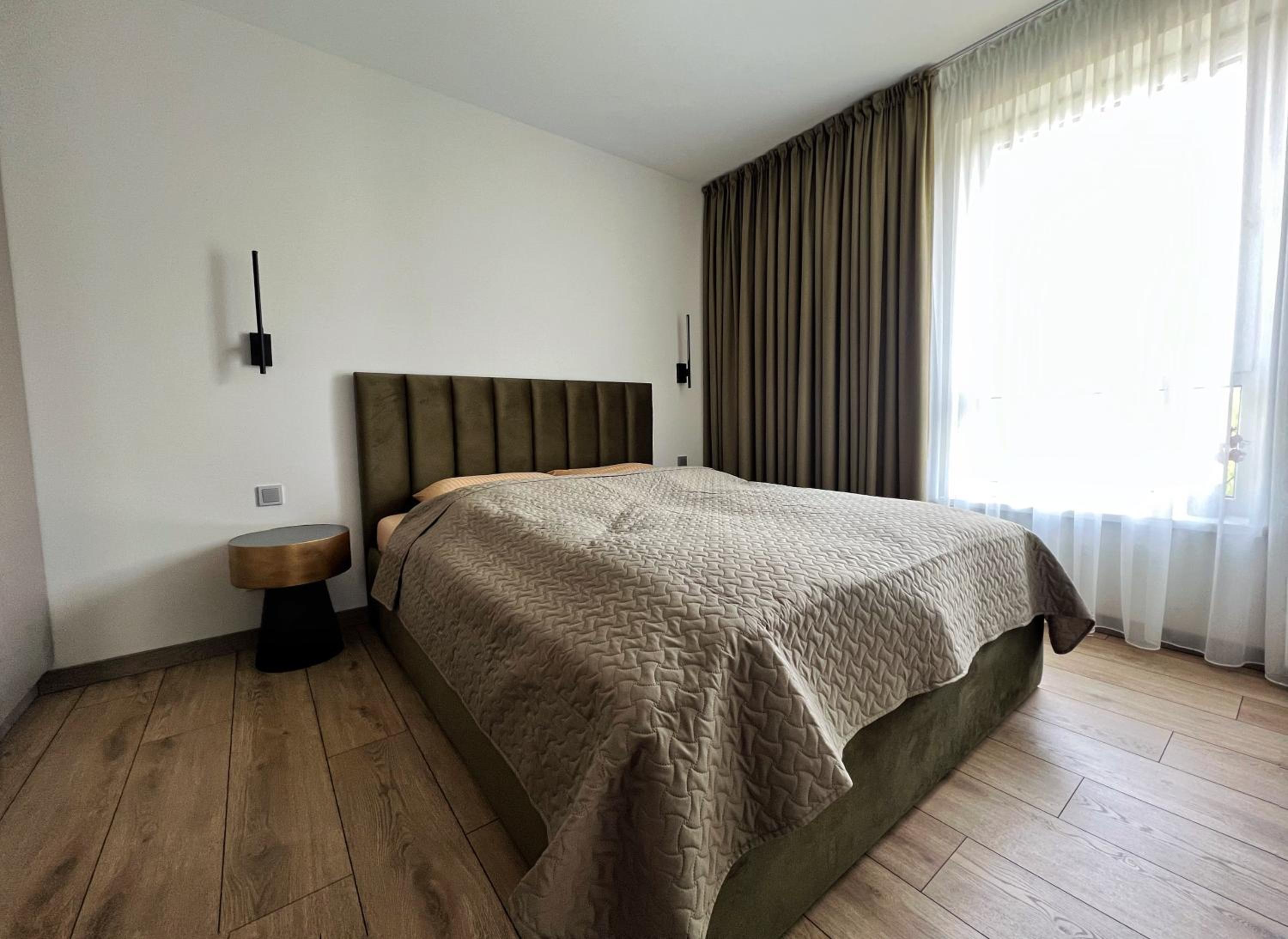 Cozy family apartment near the old town
