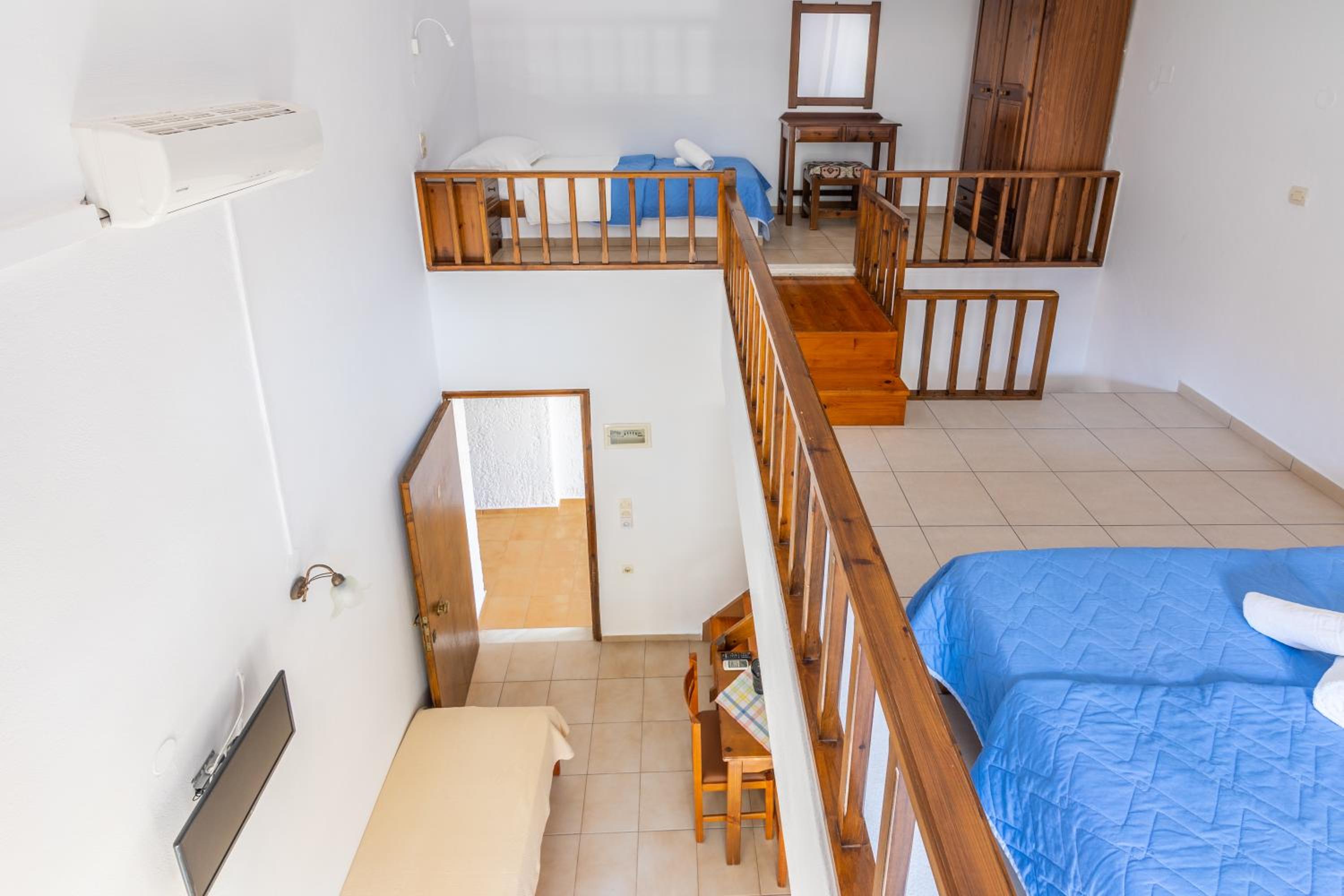 Joanna Apartments