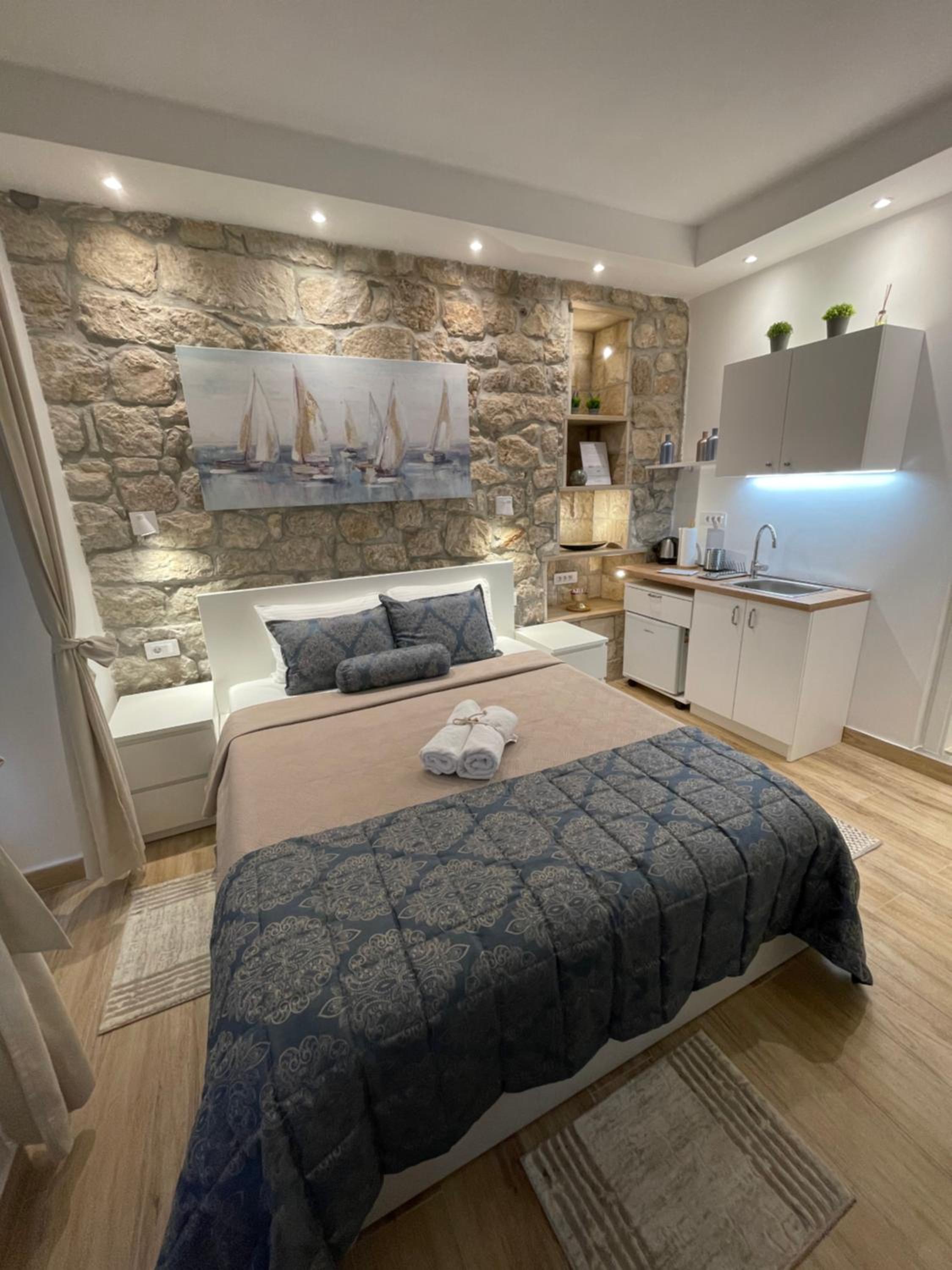 Placeta Apartments & Rooms