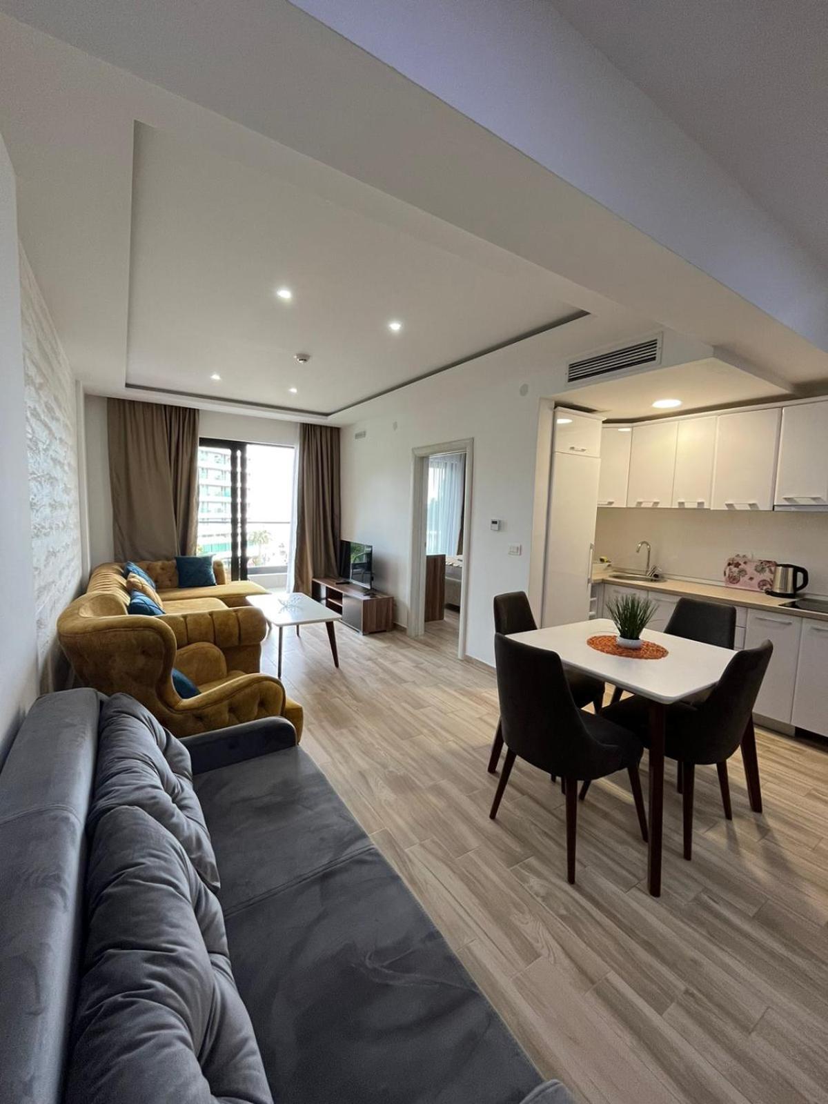 Royal apartmani