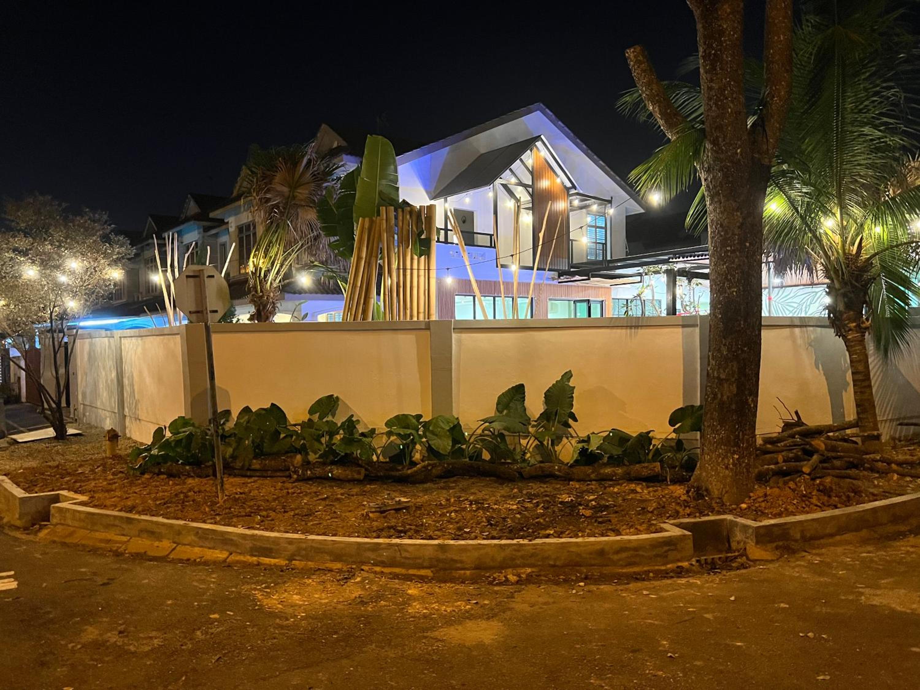 The Viista Retreat 6 Bedrooms with Private Pool