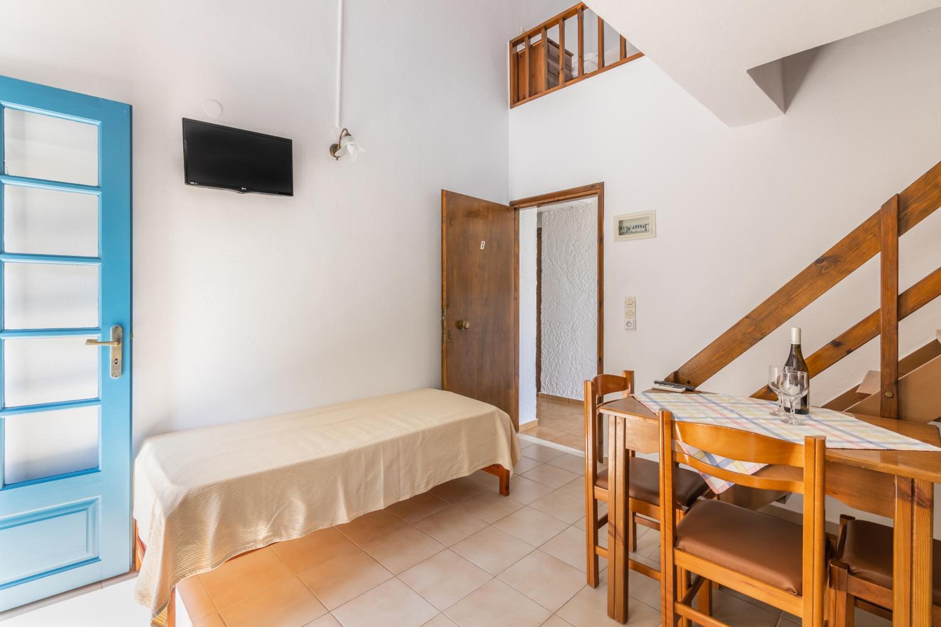 Joanna Apartments
