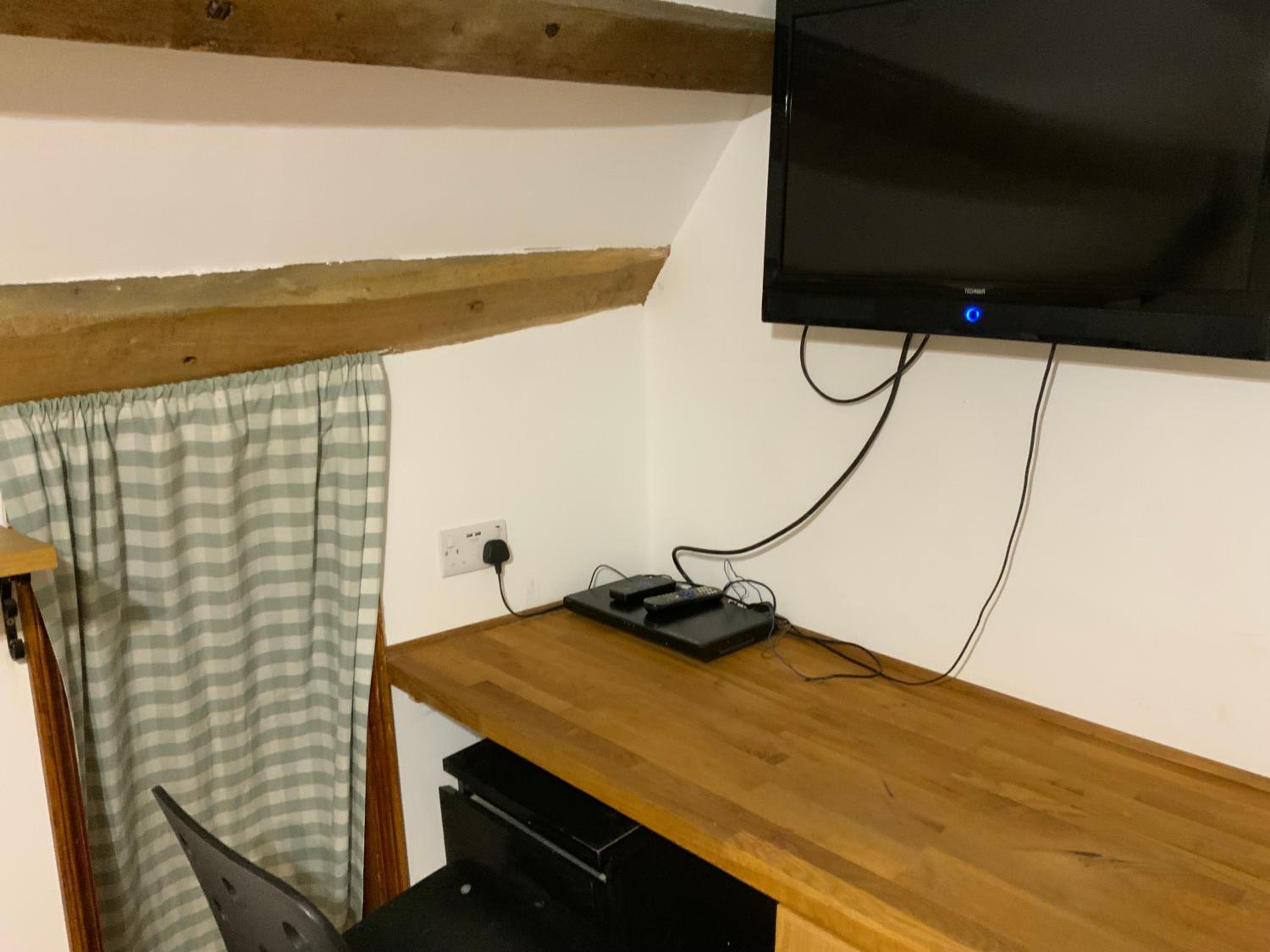 Photo 37