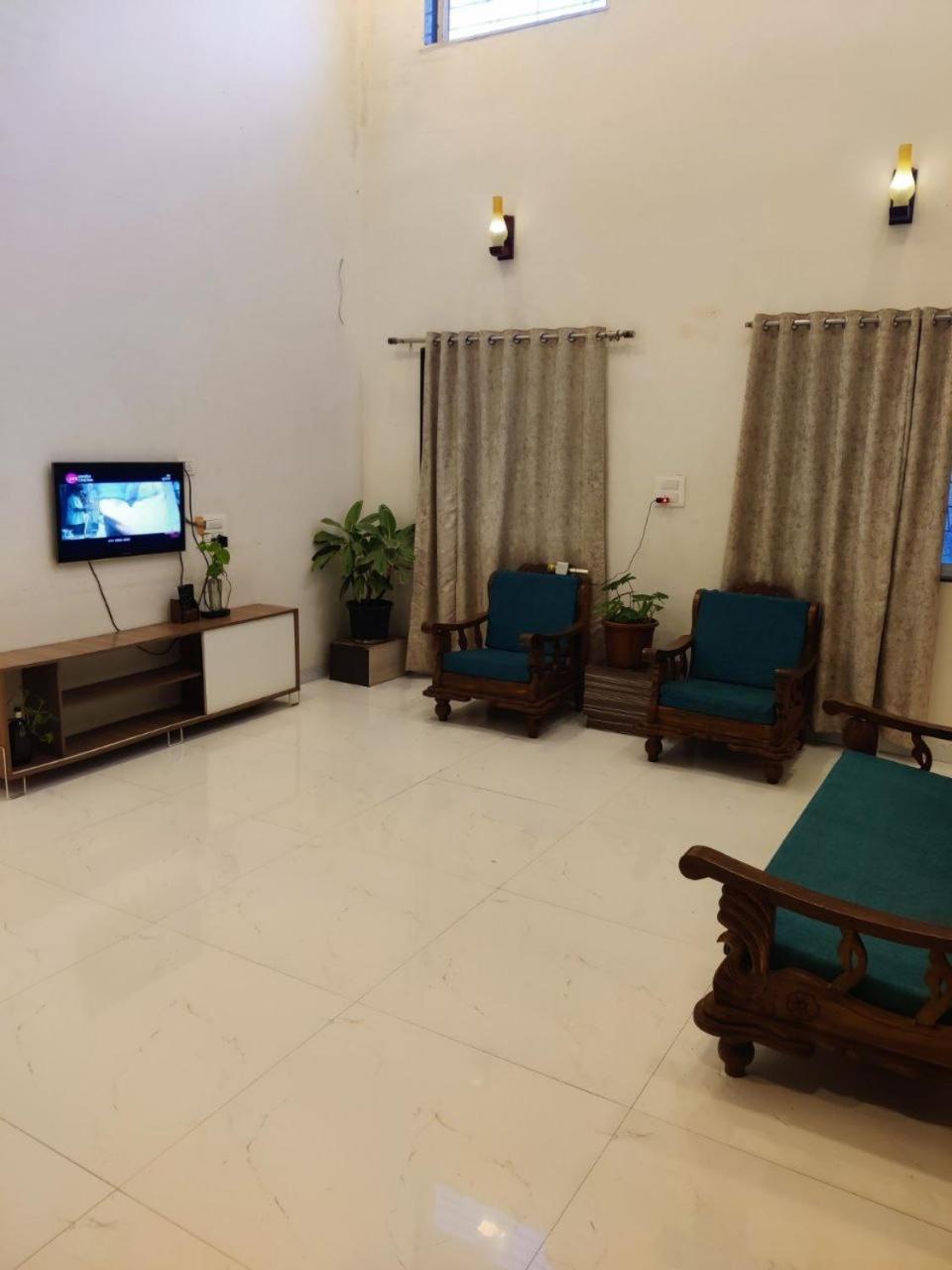 Myra Villa Kolhapur Entire Private Home view 4