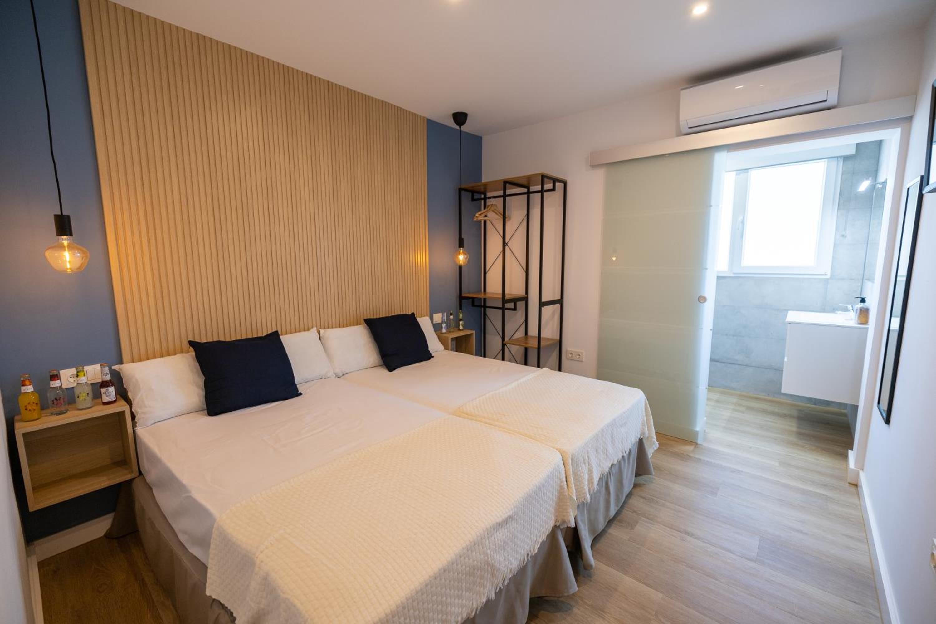 Hostal Royal Bliss